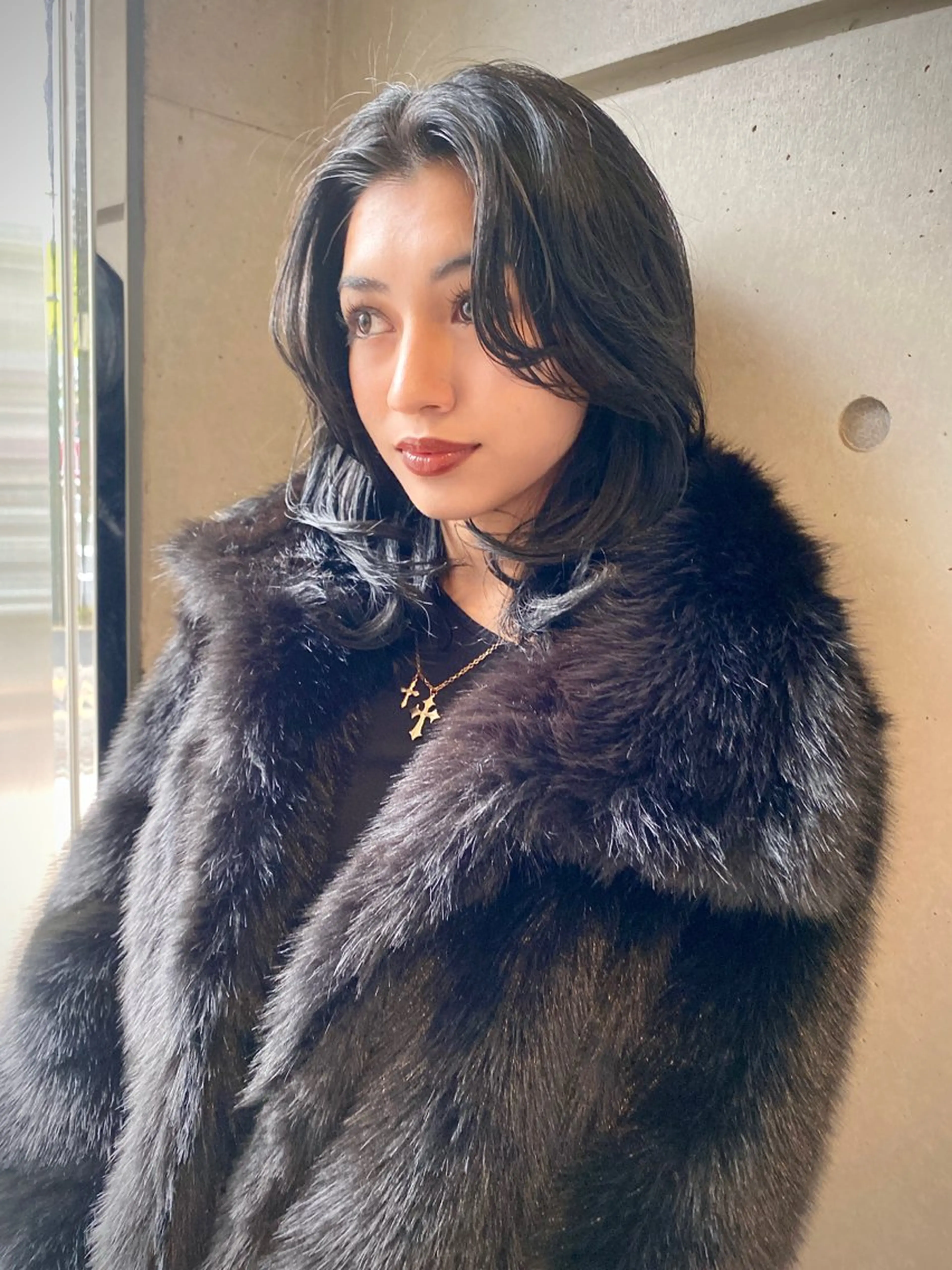 セミロング カラー abe yuikaのヘアスタイル