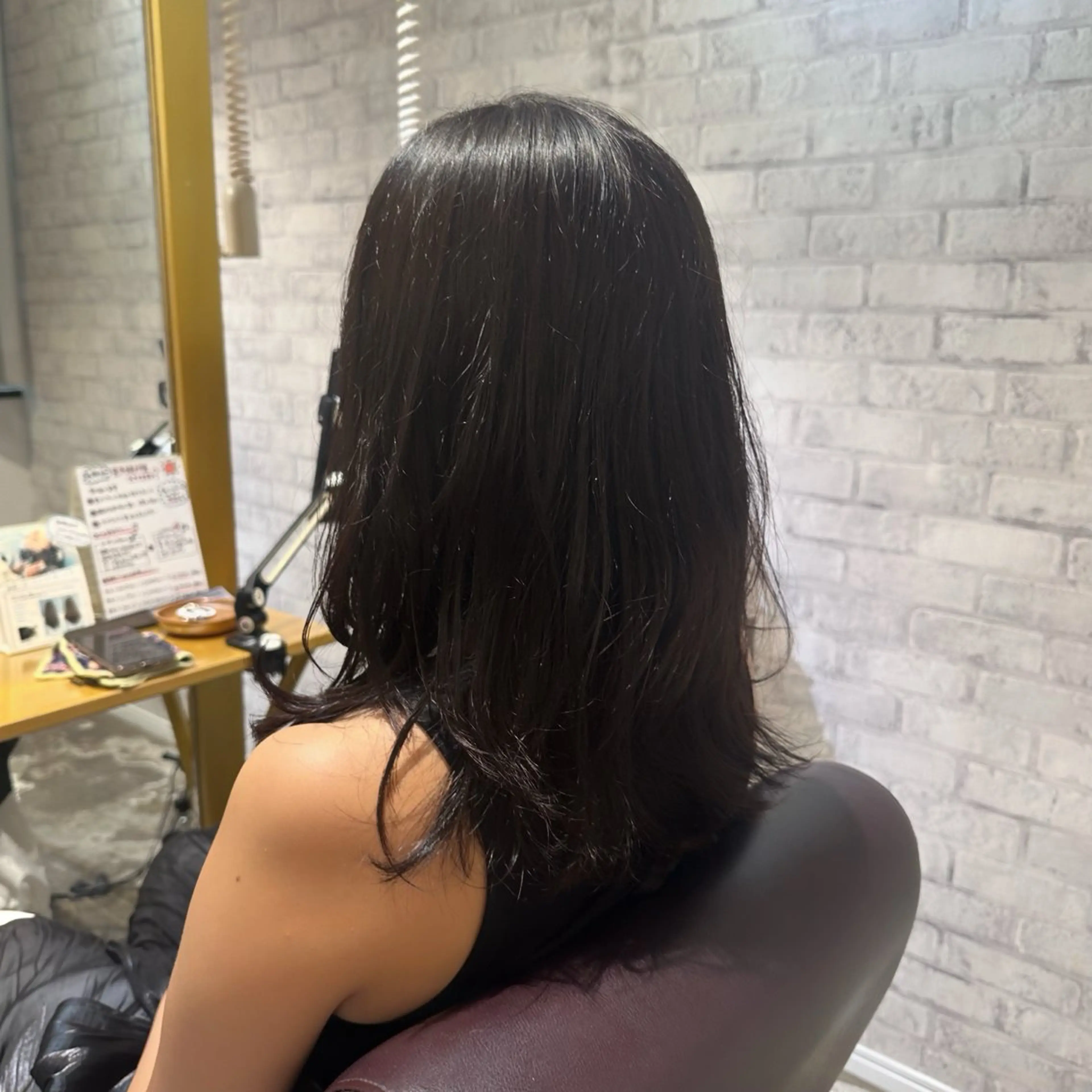 ミディアム くびれヘア くびれレイヤー レイヤーカット 心斎橋/レイヤー/ 艶カラー💖Sakiのヘアスタイル