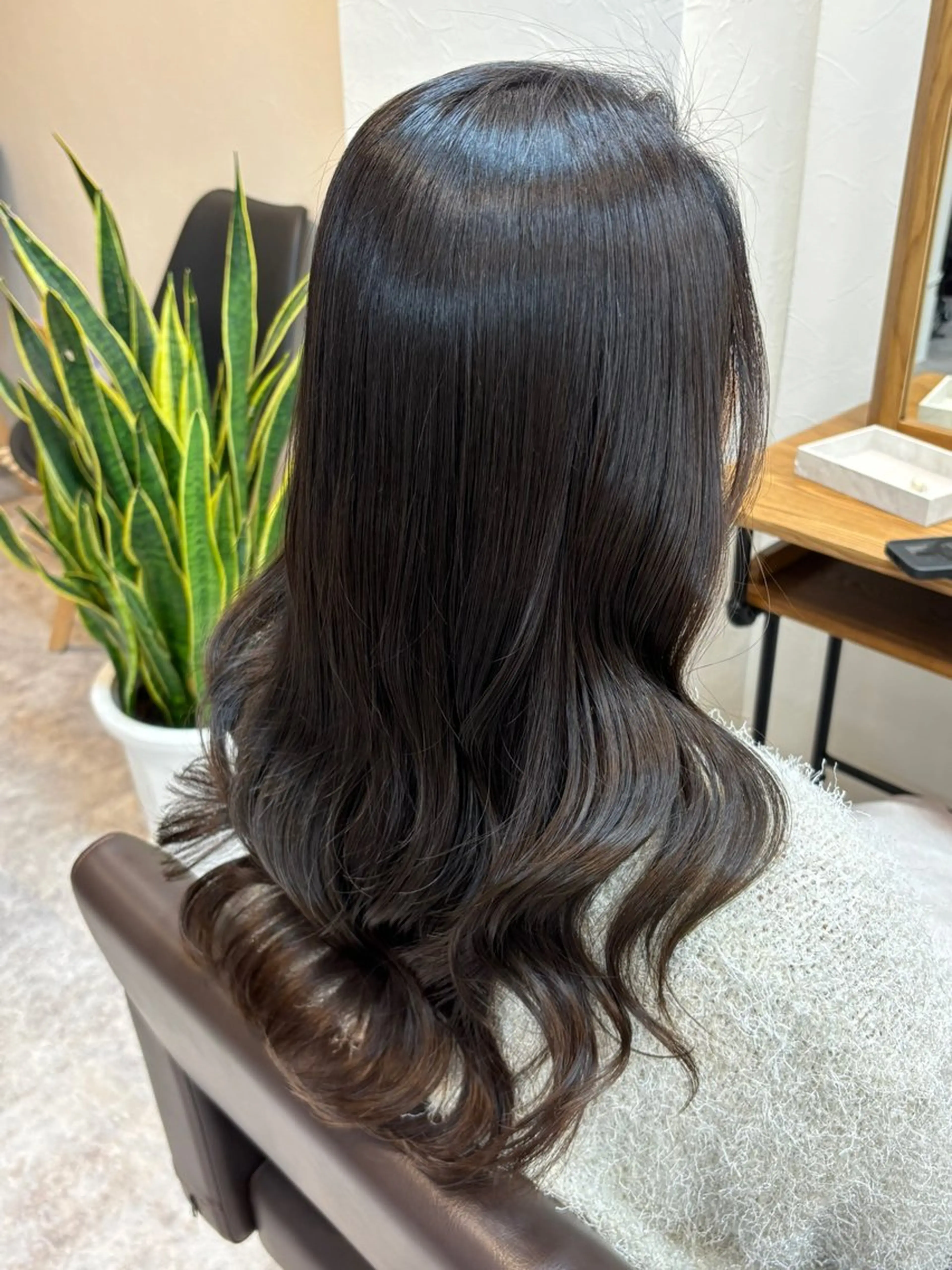 ロング 篠崎 加奈のヘアスタイル