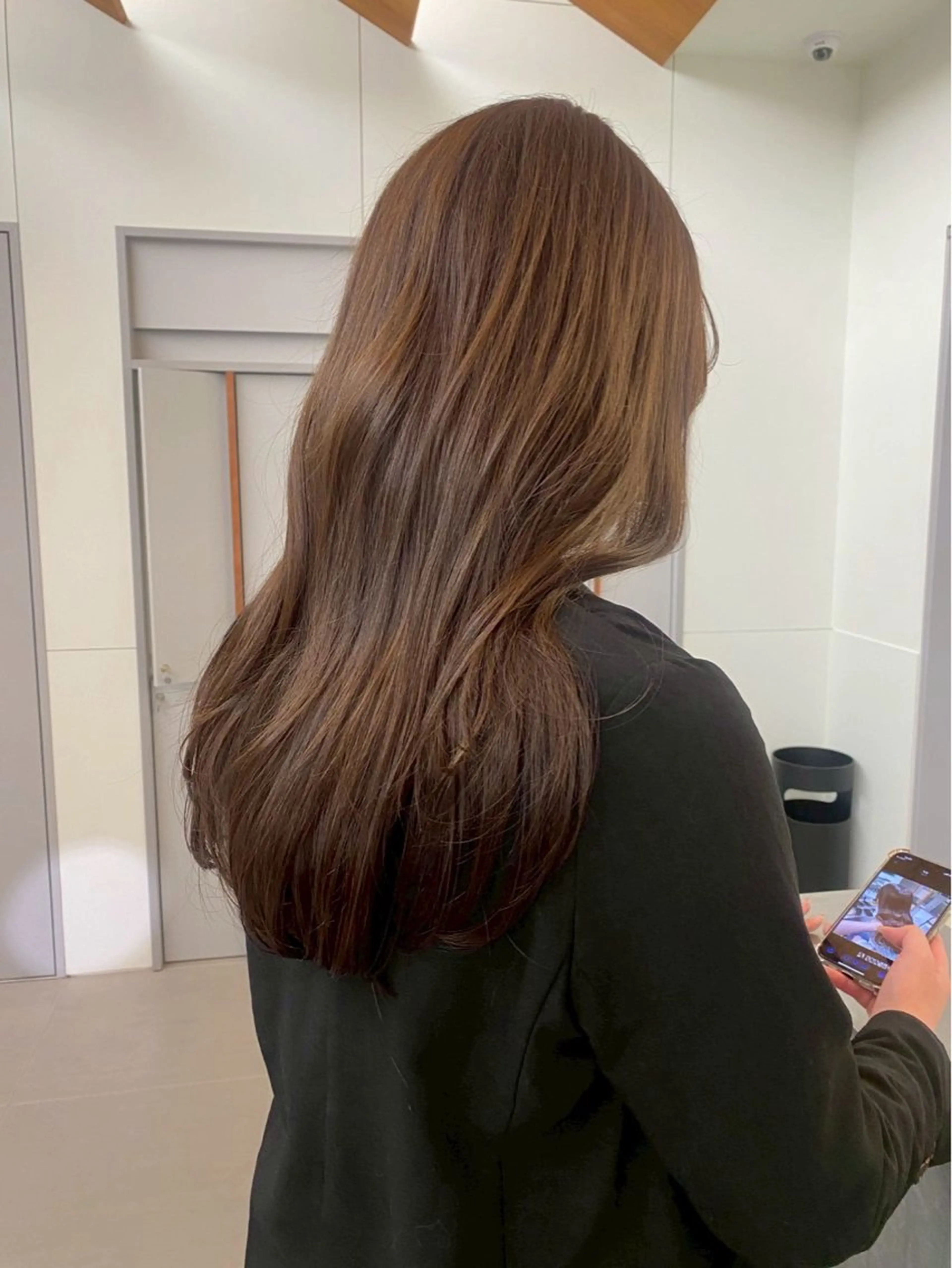 ロング カラー 透明感カラー カット ヘアカラー トリートメント レイヤーカット/暖色 カラー/mao🎀のヘアスタイル