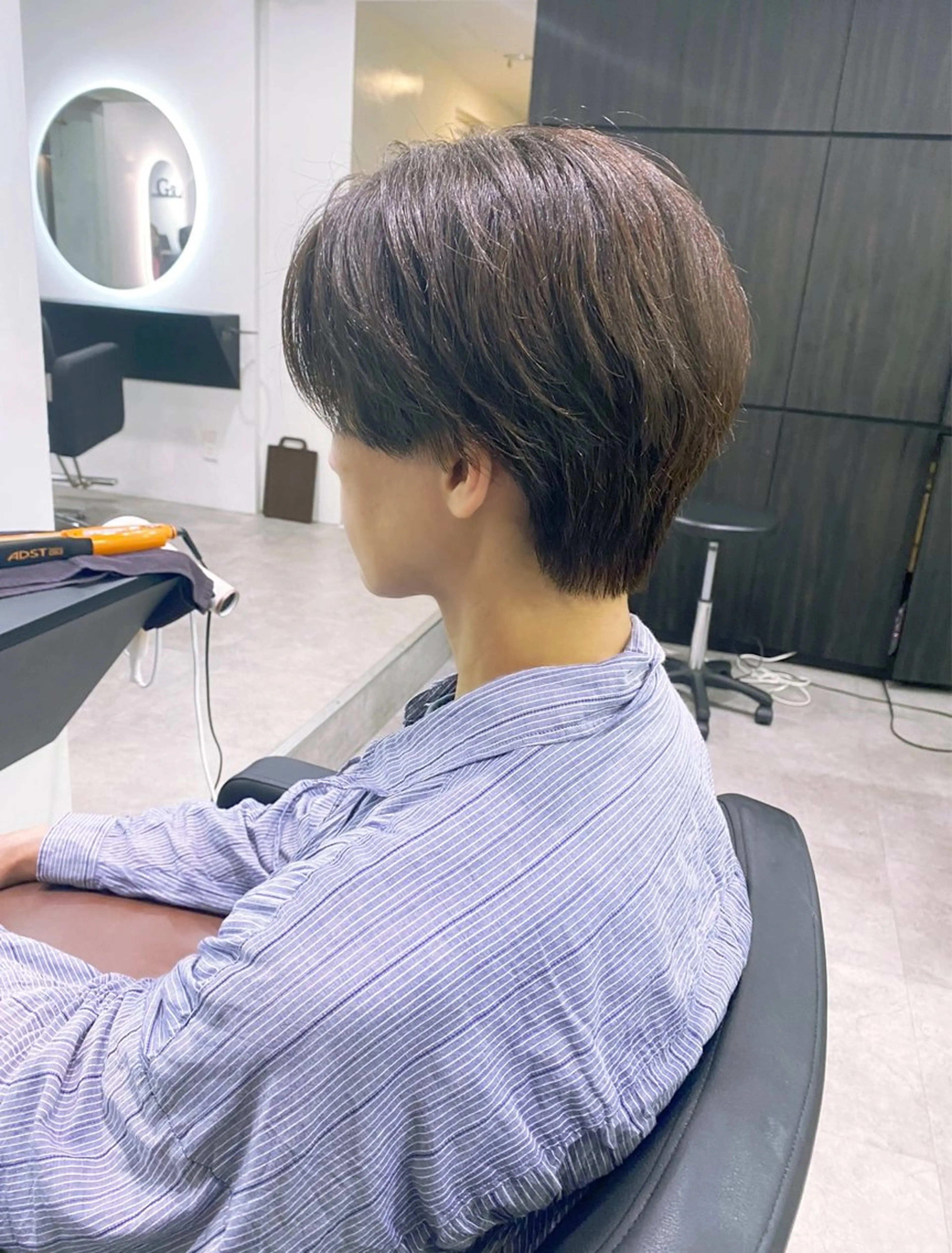 ショート 友田 千栄のヘアスタイル