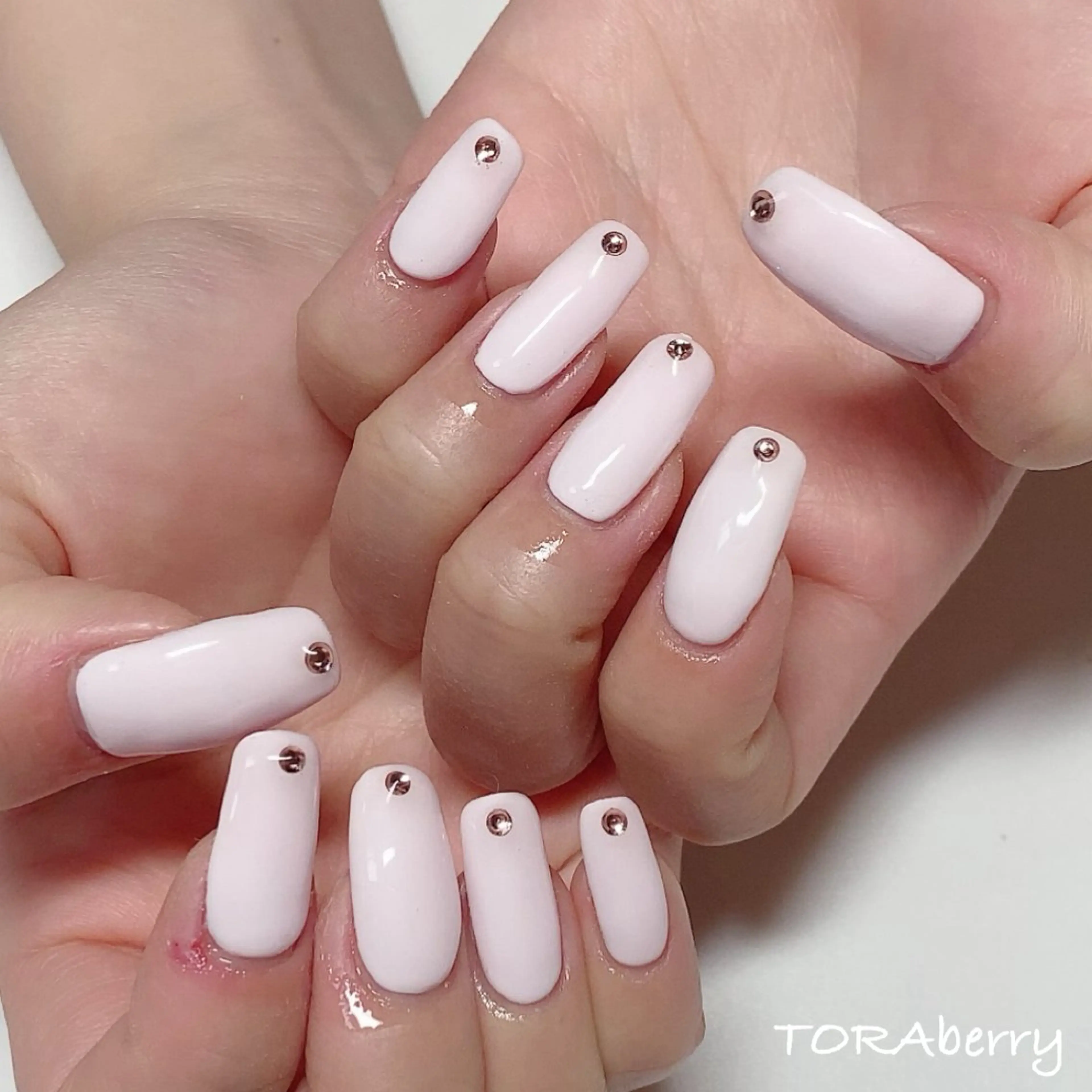 ネイル ハンドネイル ネイリスト なつみのネイルデザイン