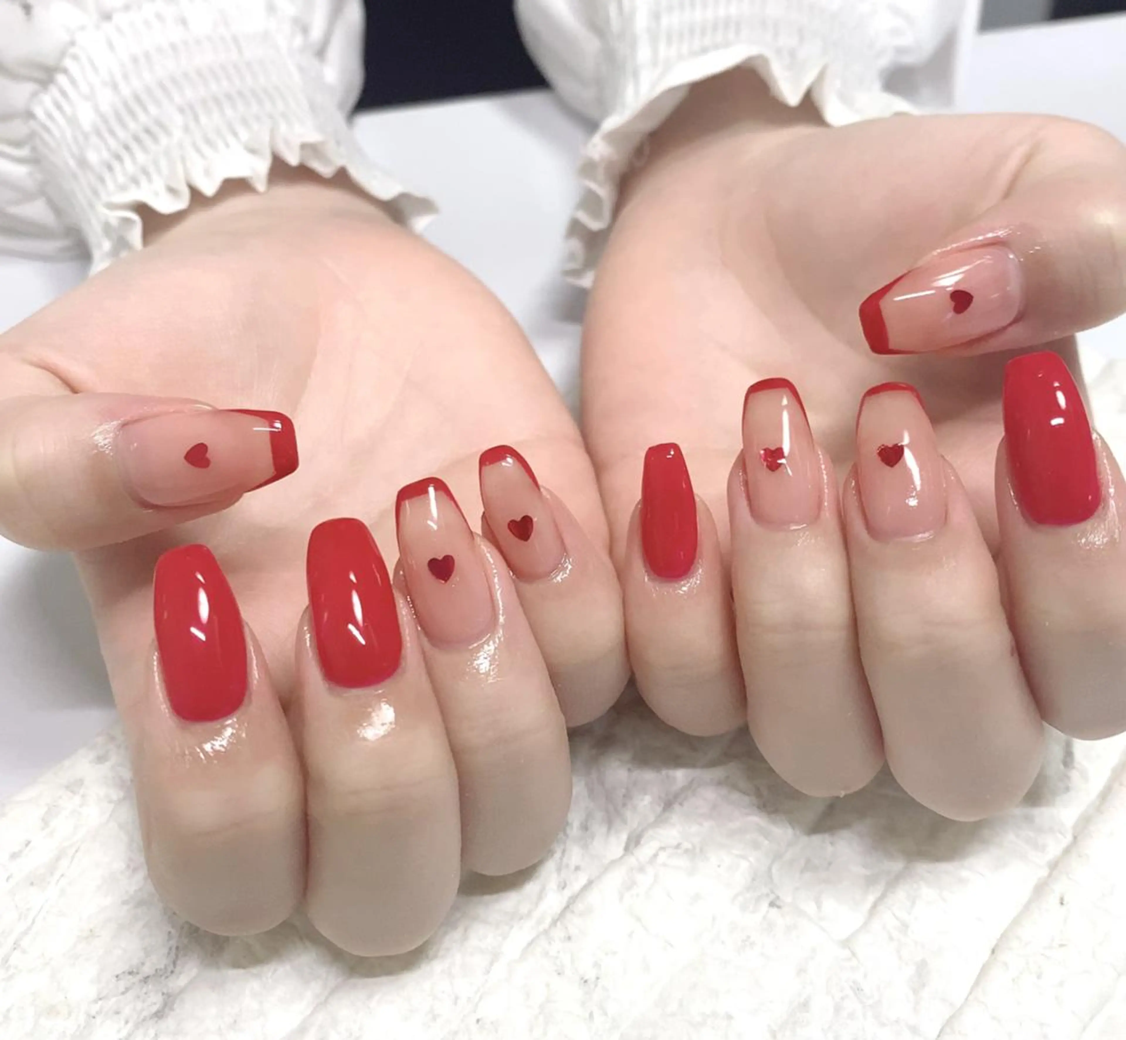 ネイル ハンドネイル フットネイル yochi nailのネイルデザイン