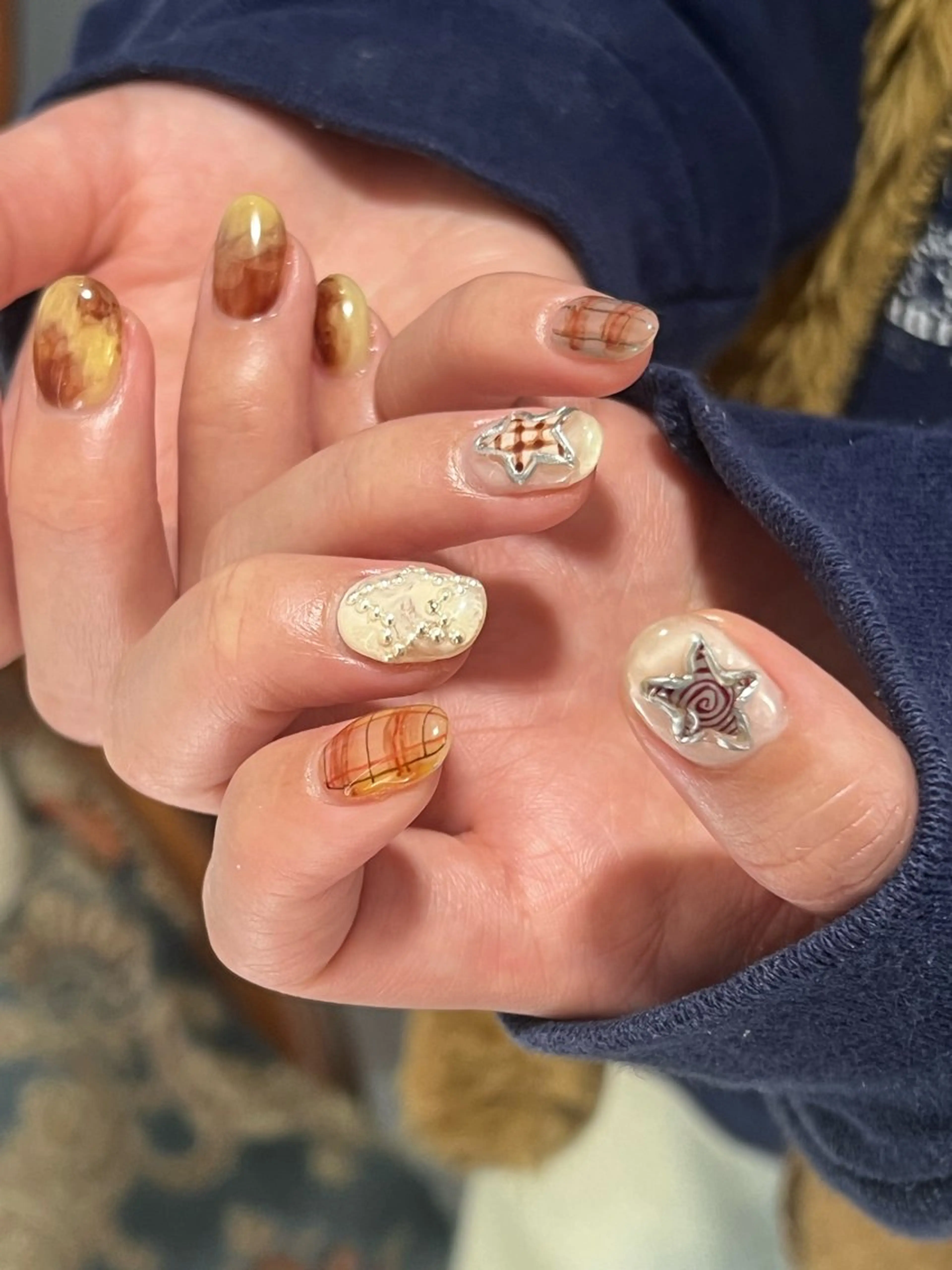 ネイル ハンドネイル Hata nail 🎀個性派ニュアンスのネイルデザイン