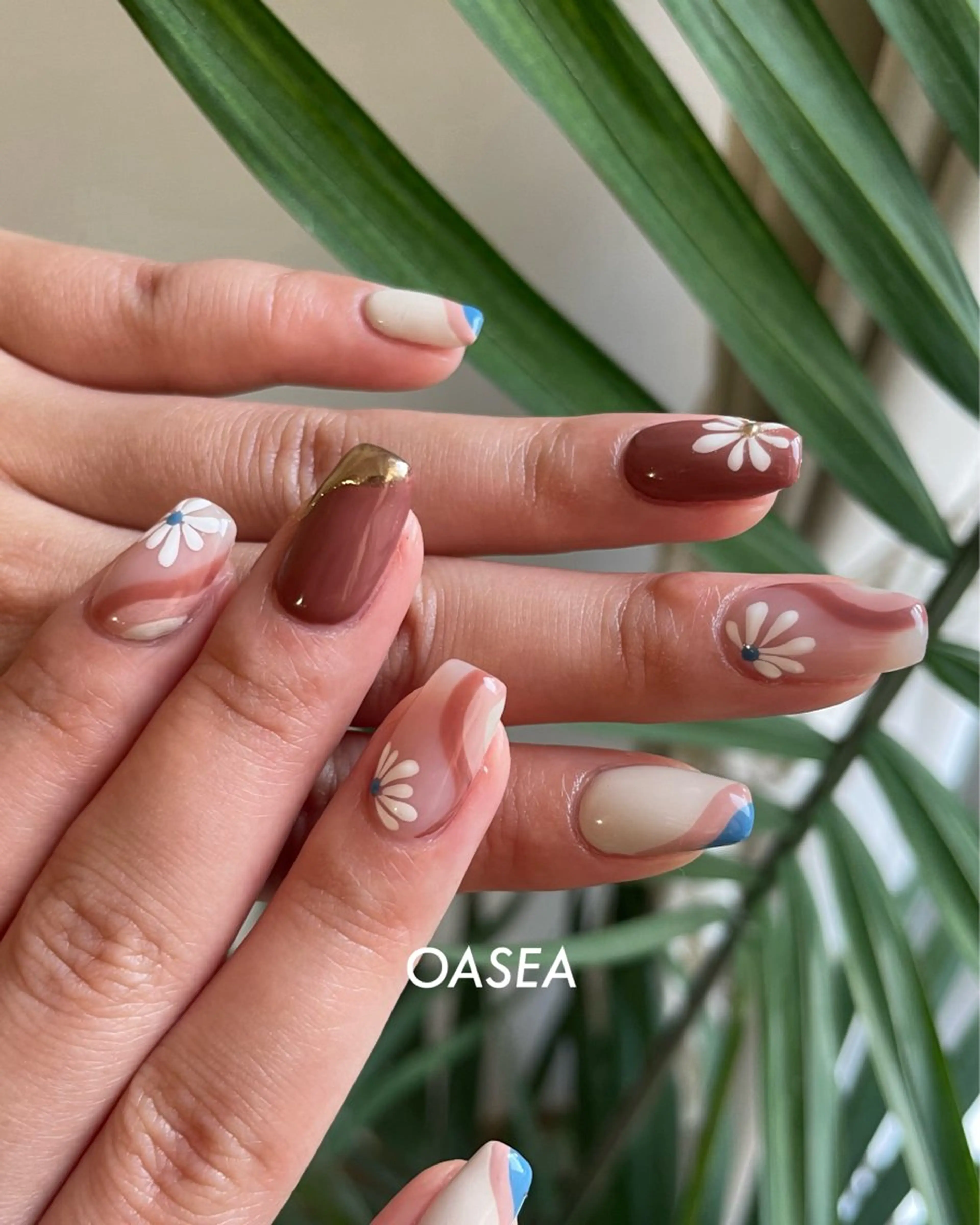 ネイル ハンドネイル 🌞💜 KAORI 🌴のネイルデザイン