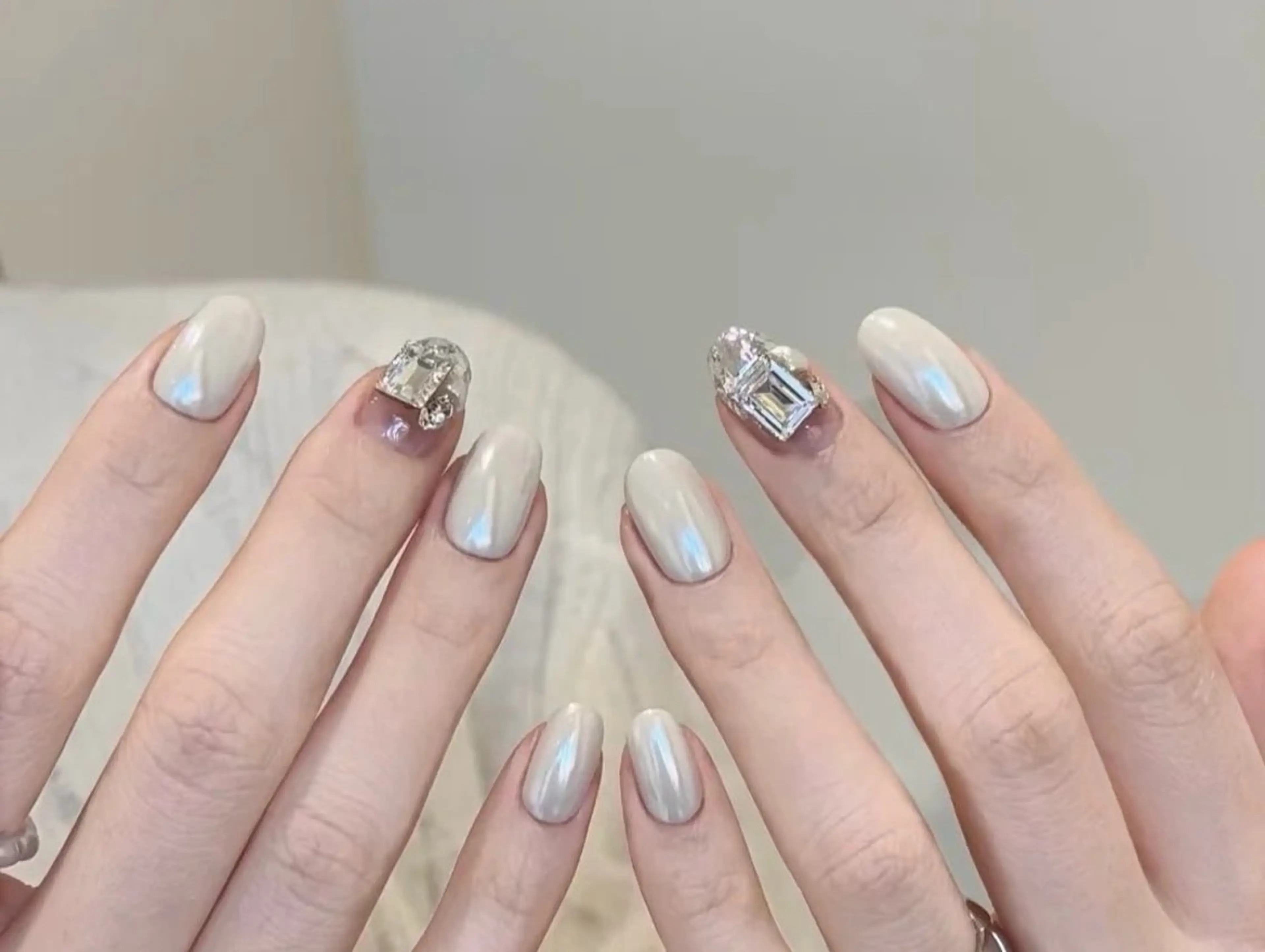 ネイル 高木 維麗絲のネイルデザイン