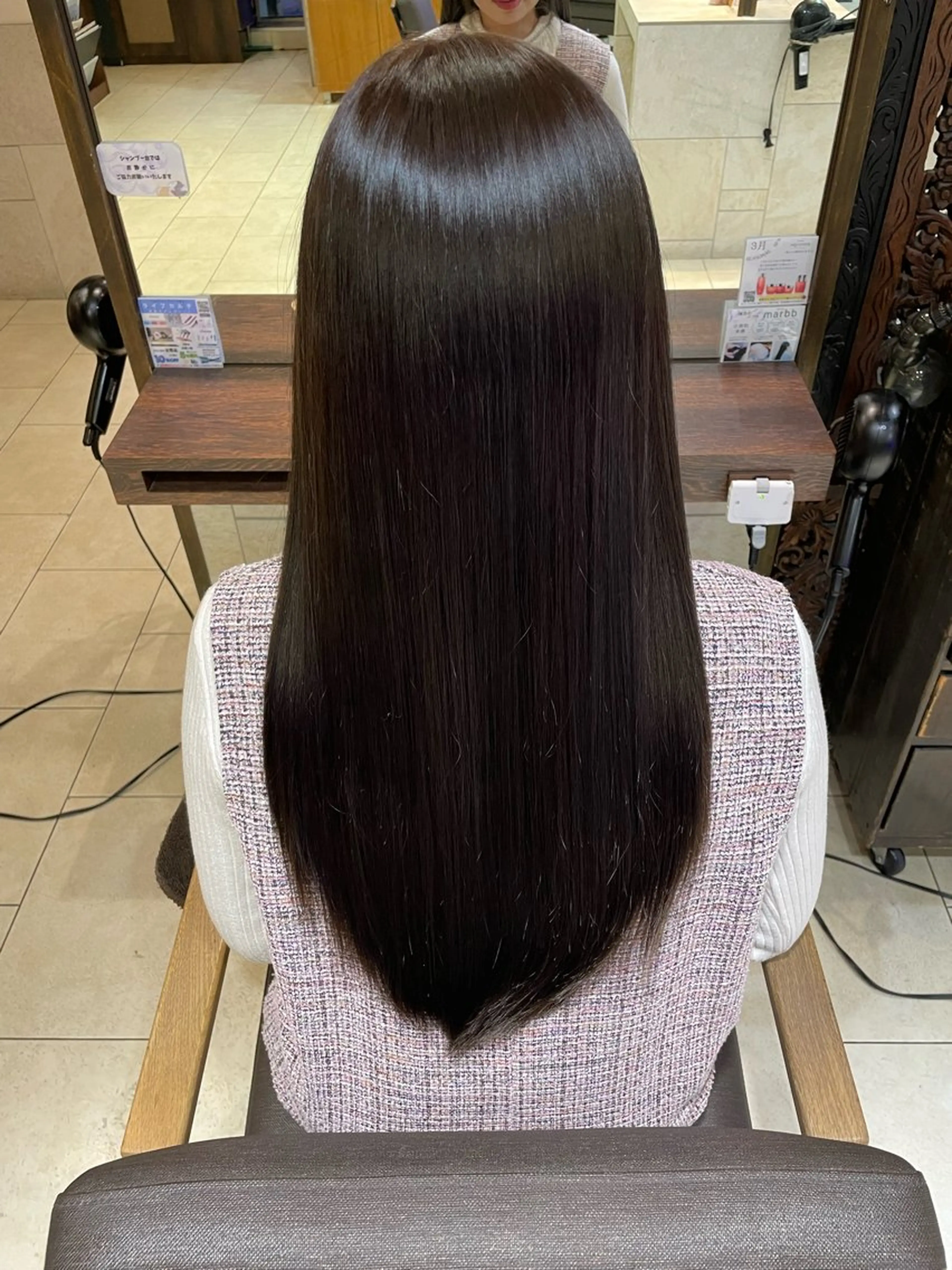 ロング ヘアカラー 🦋透明感カラー 🦋🫧愛加のヘアスタイル