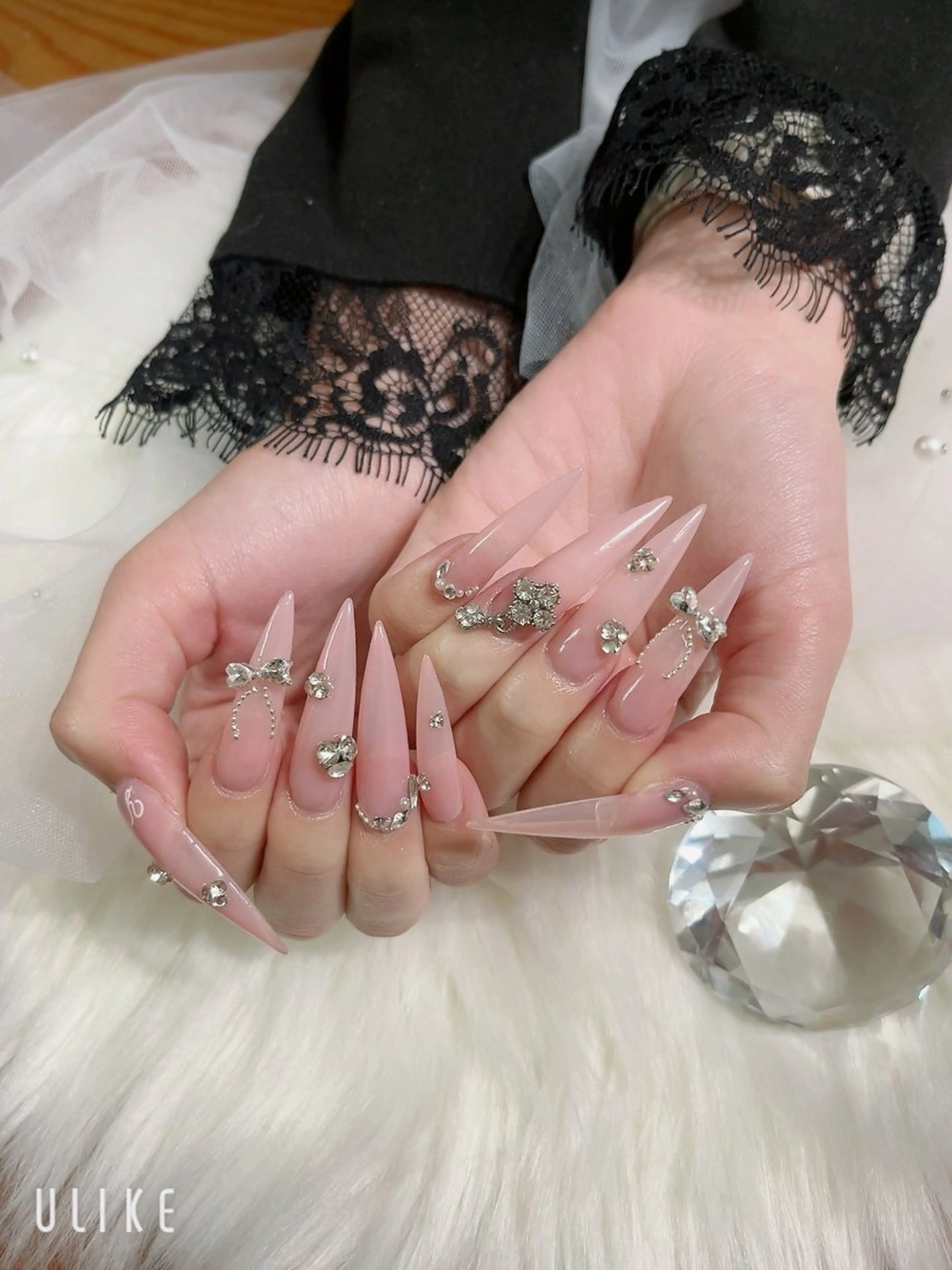 ネイル MADIA ZOEのネイルデザイン