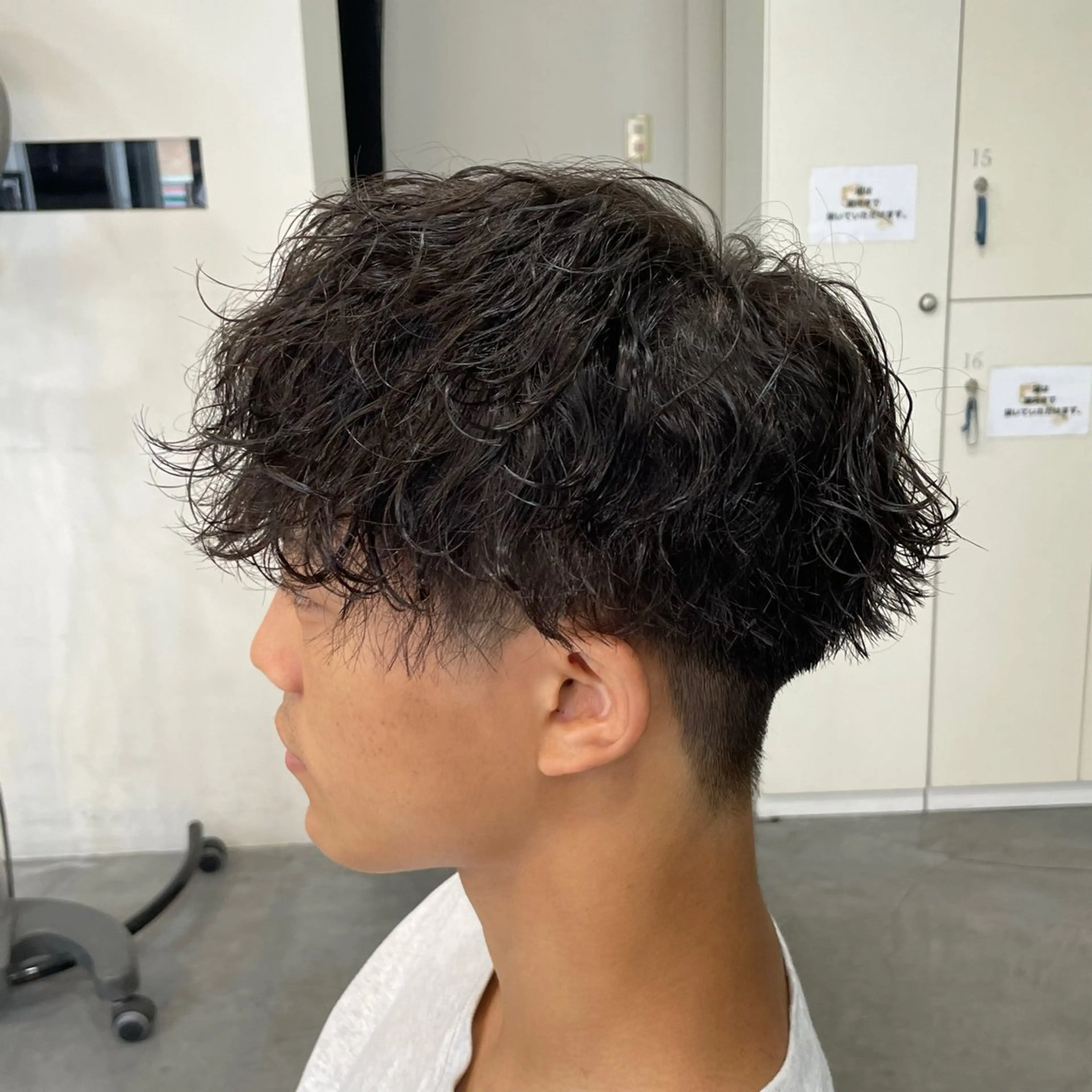 ショート パーマ ツイストスパイラルパーマ 似合わせカット スパイラルパーマ 【メンズ専門】 古田　隆悟のヘアスタイル
