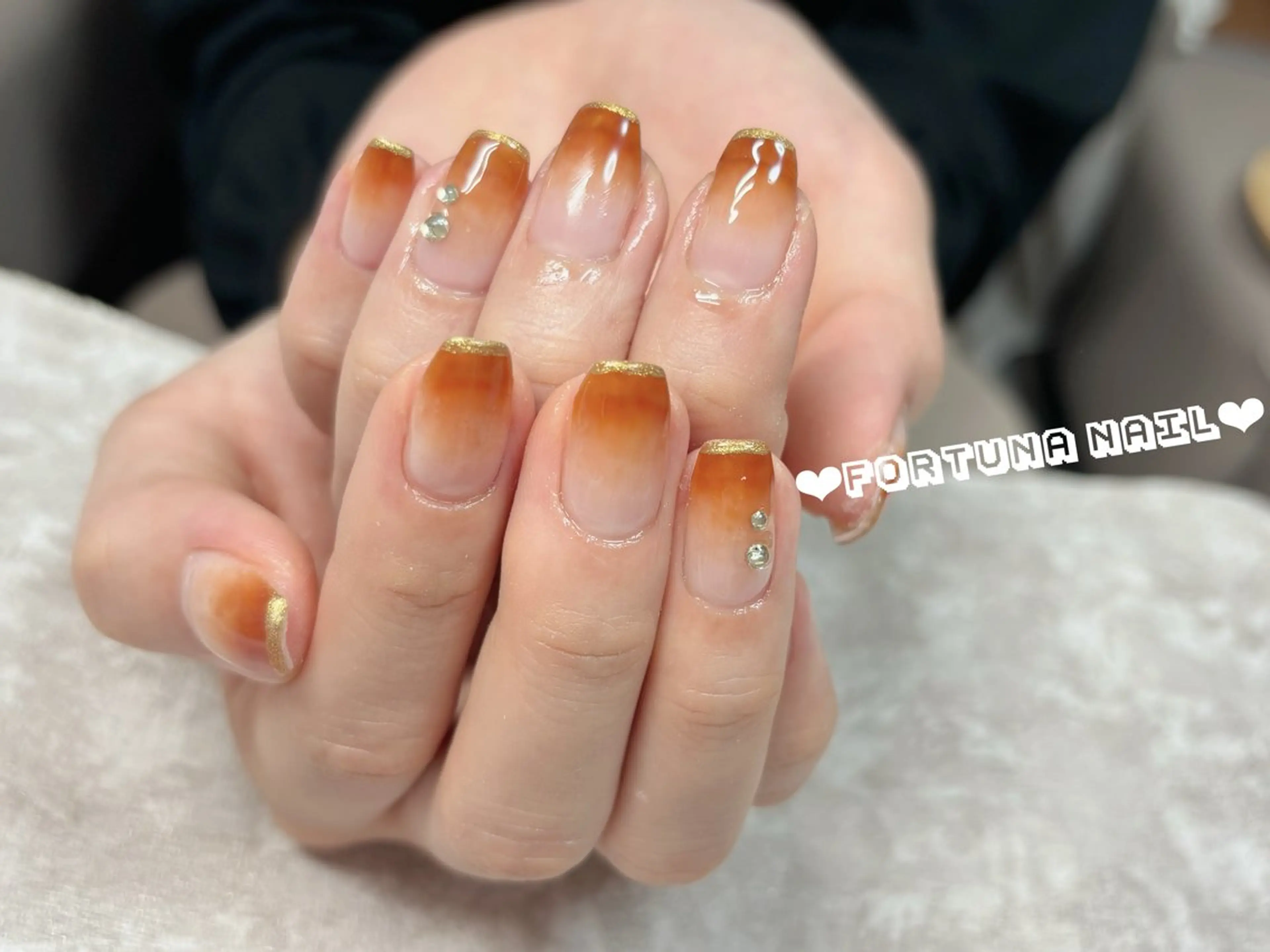 ネイル ハンドネイル ハンドケア Nail •Head スパFortunaのネイルデザイン