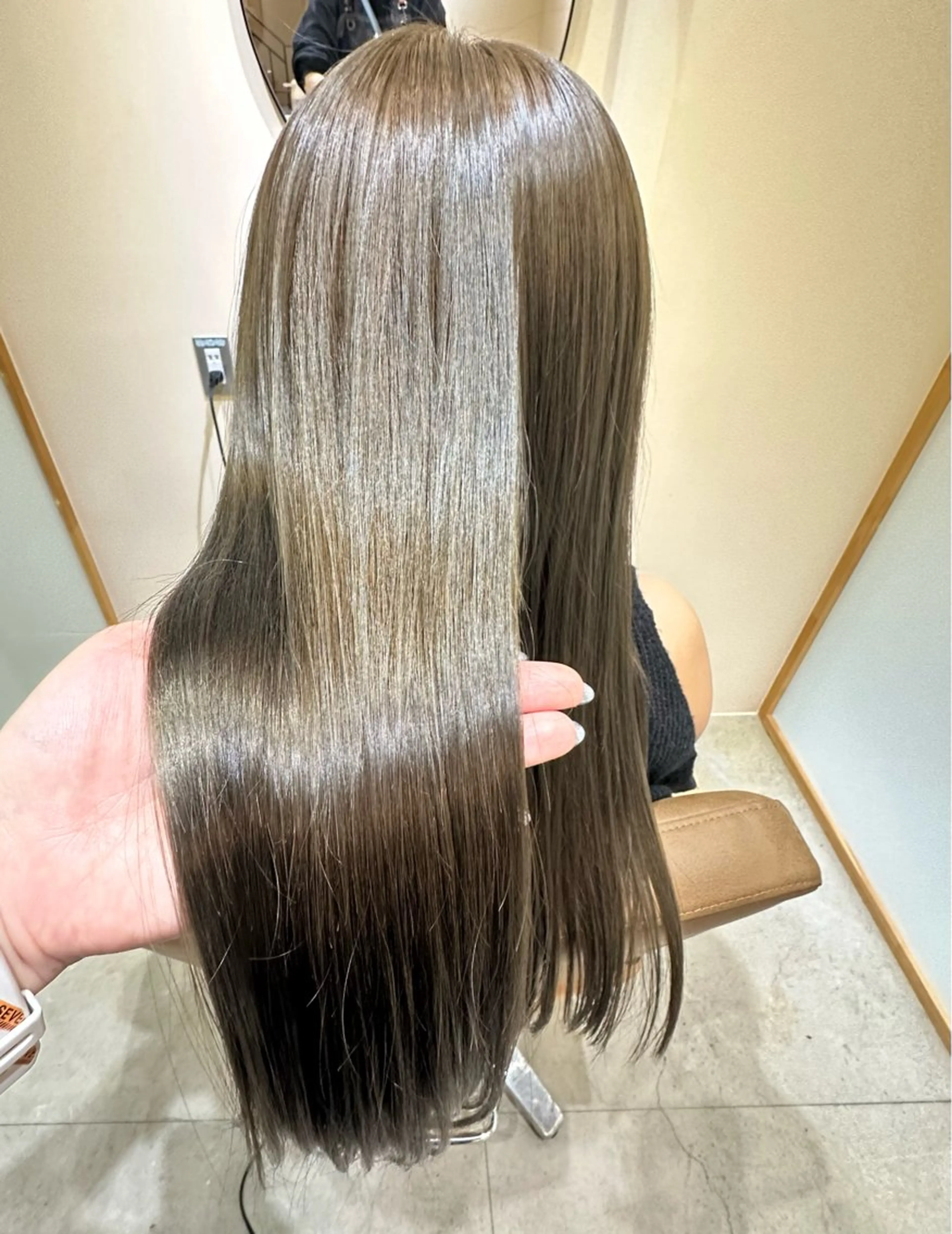 ロング ヘアカラー トリートメント ౨ৎ︎Zina 川口 KIRARI౨ৎのヘアスタイル