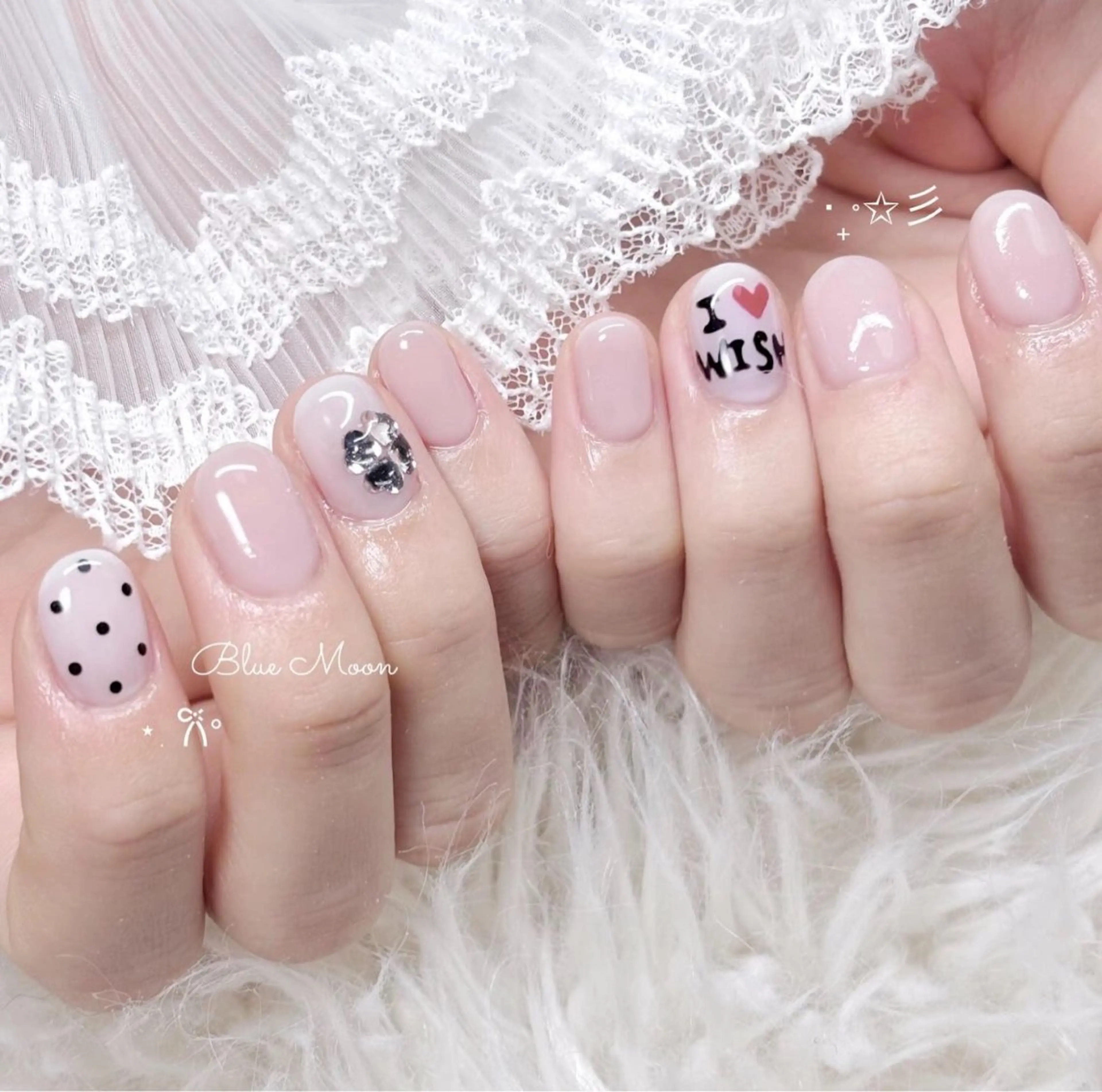 ネイル ハート ハンドネイル フットネイル ハンドケア nail salon Blue Moonのネイルデザイン