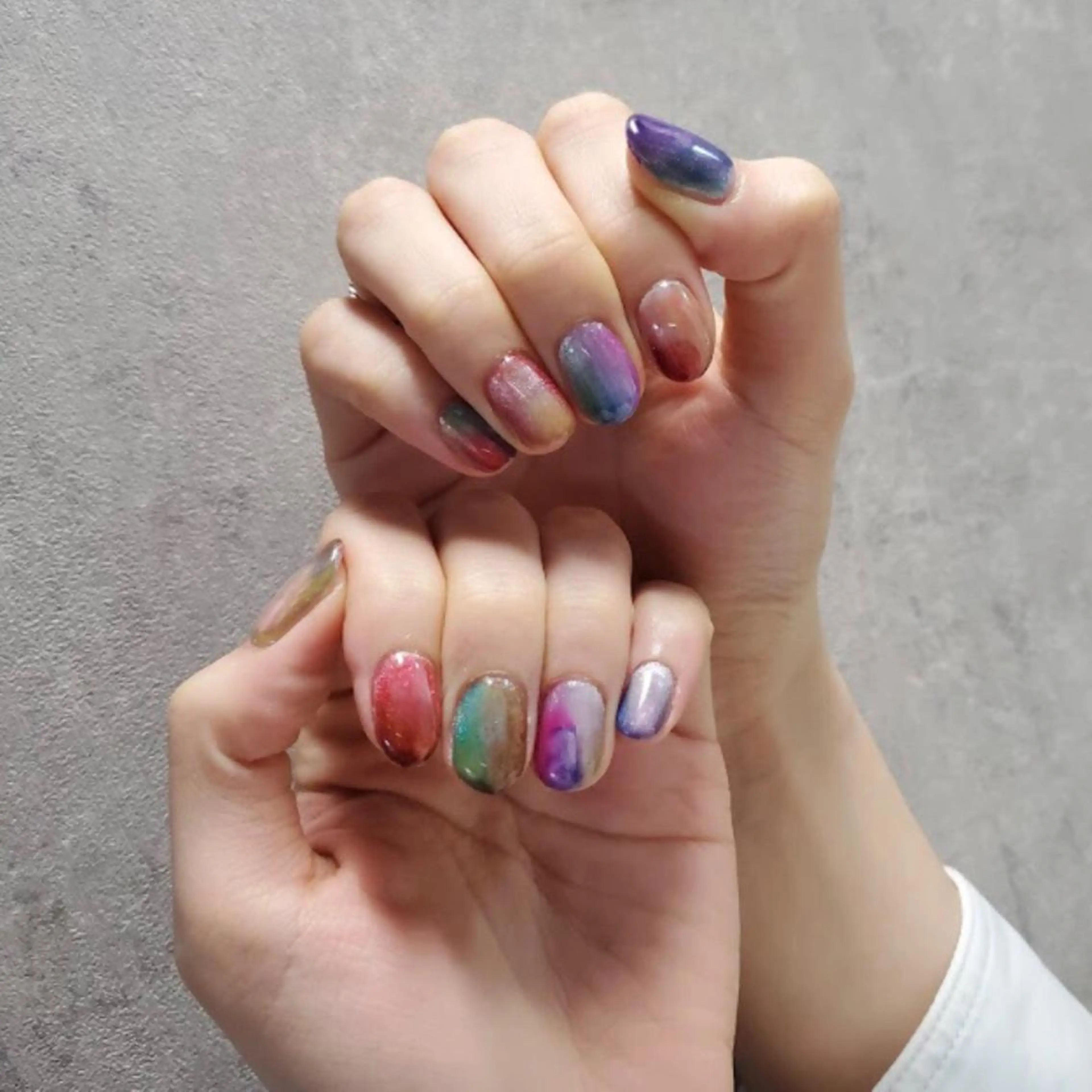 ネイル アートネイル ジェルネイル ミラーネイル ニュアンスネイル スカルプネイル nailstudio eviz新宿店のネイルデザイン