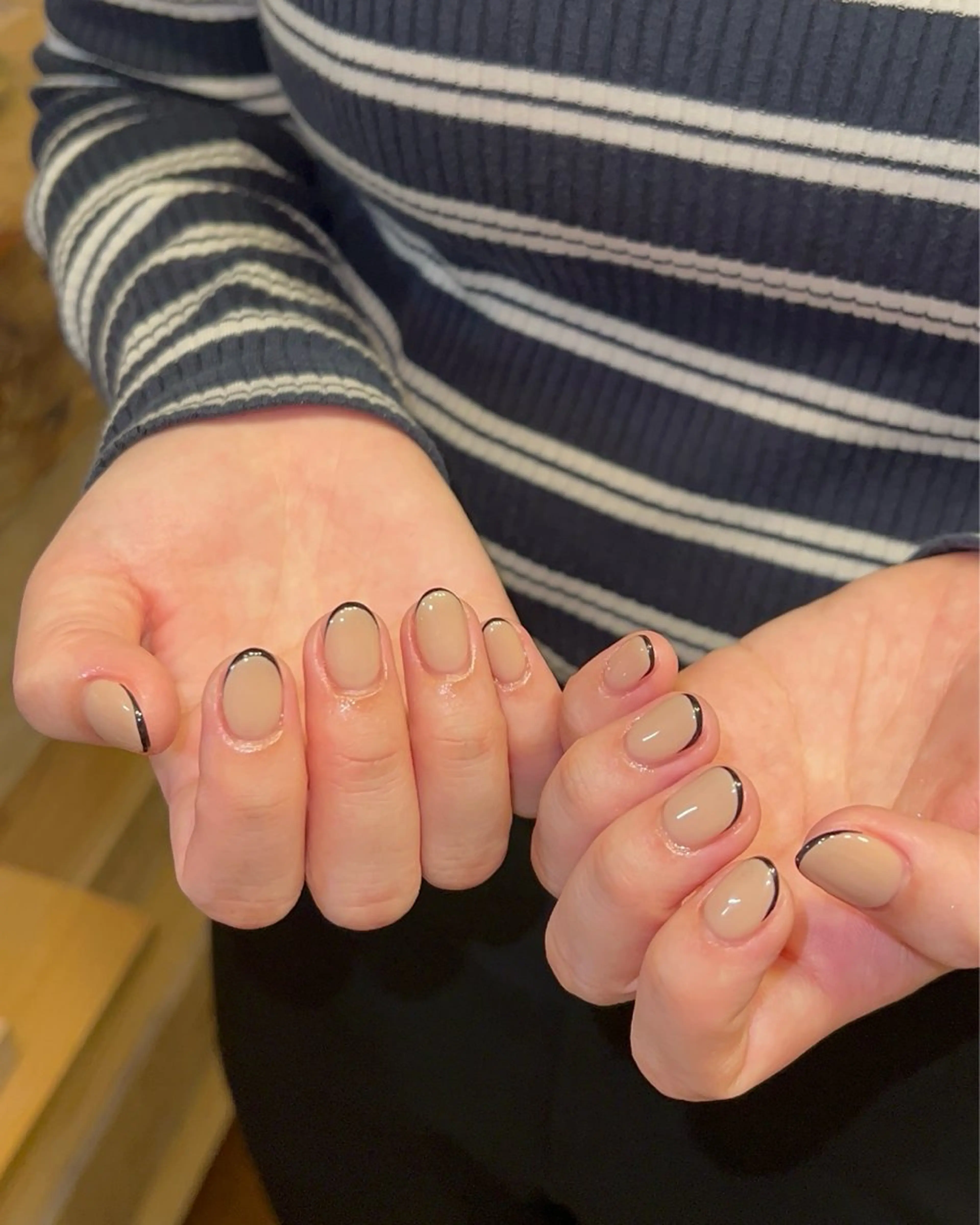 ネイル ハンドネイル フットネイル ハンドケア Nes.Nail所属・Miyagi Asamiのネイルデザイン