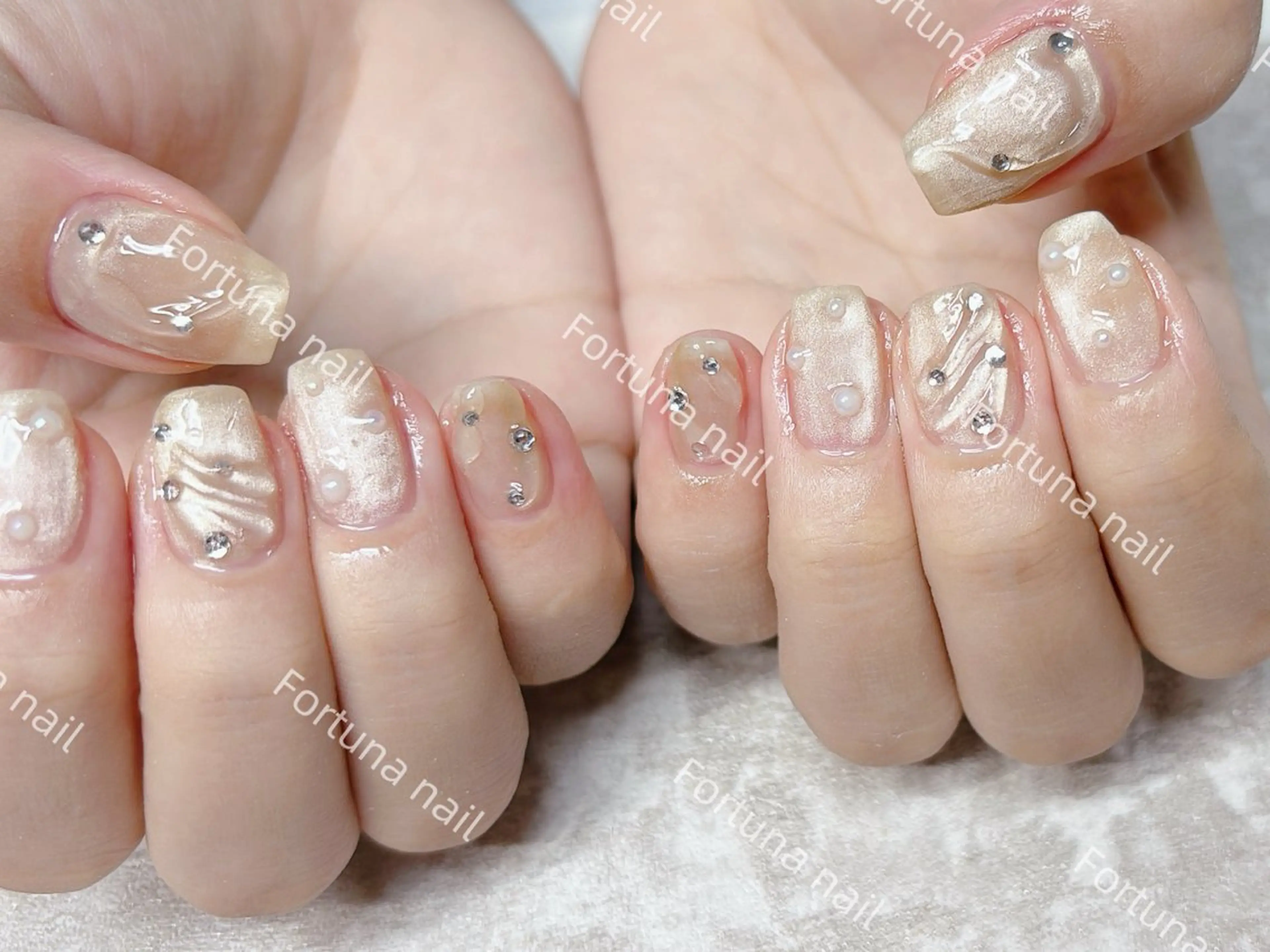 ネイル ハンドネイル ハンドケア Nail •Head スパFortunaのネイルデザイン