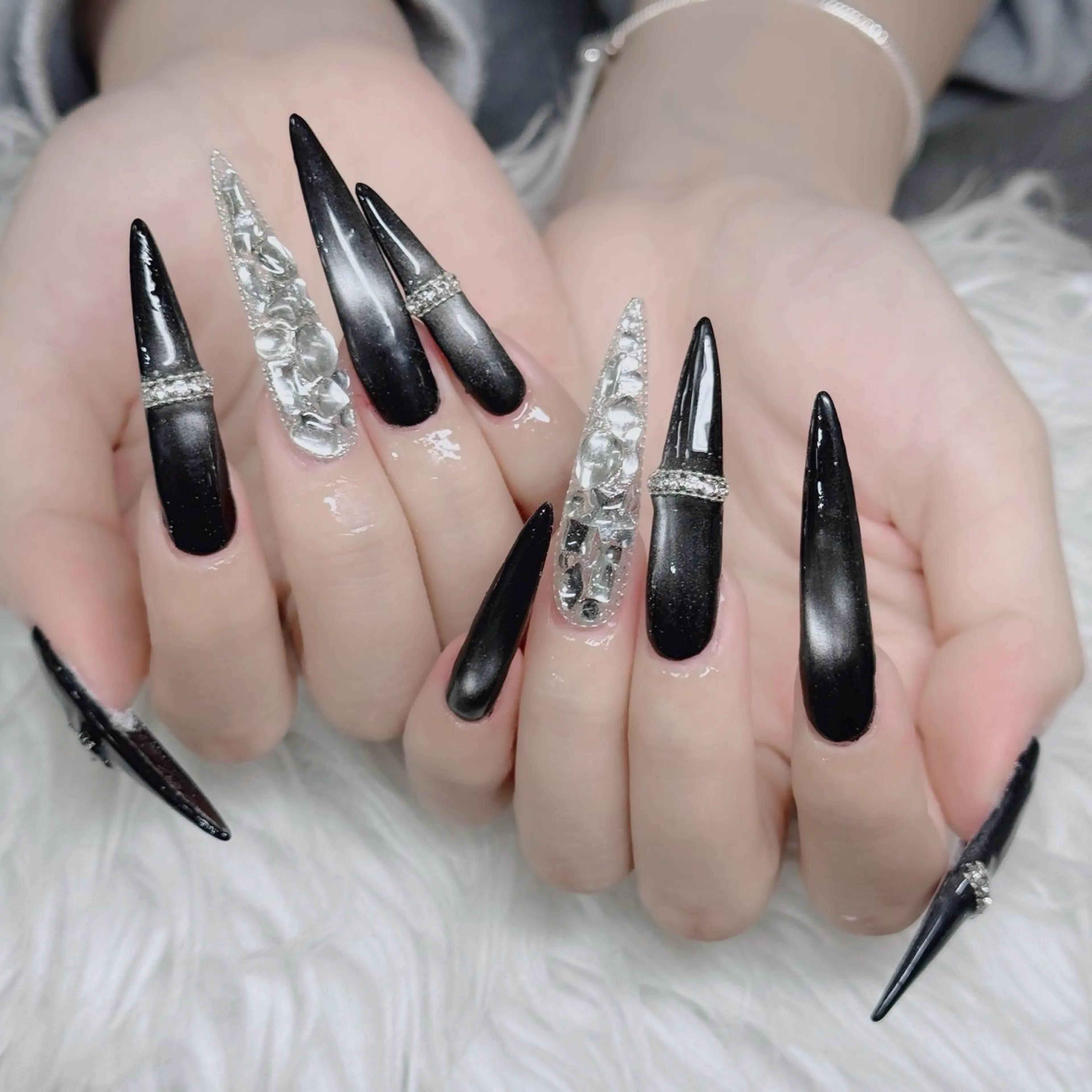 ネイル フットネイル フレンチネイル グラデーション 韓国ネイル ロングネイル ハンドネイル Hani Nail Salonのネイルデザイン