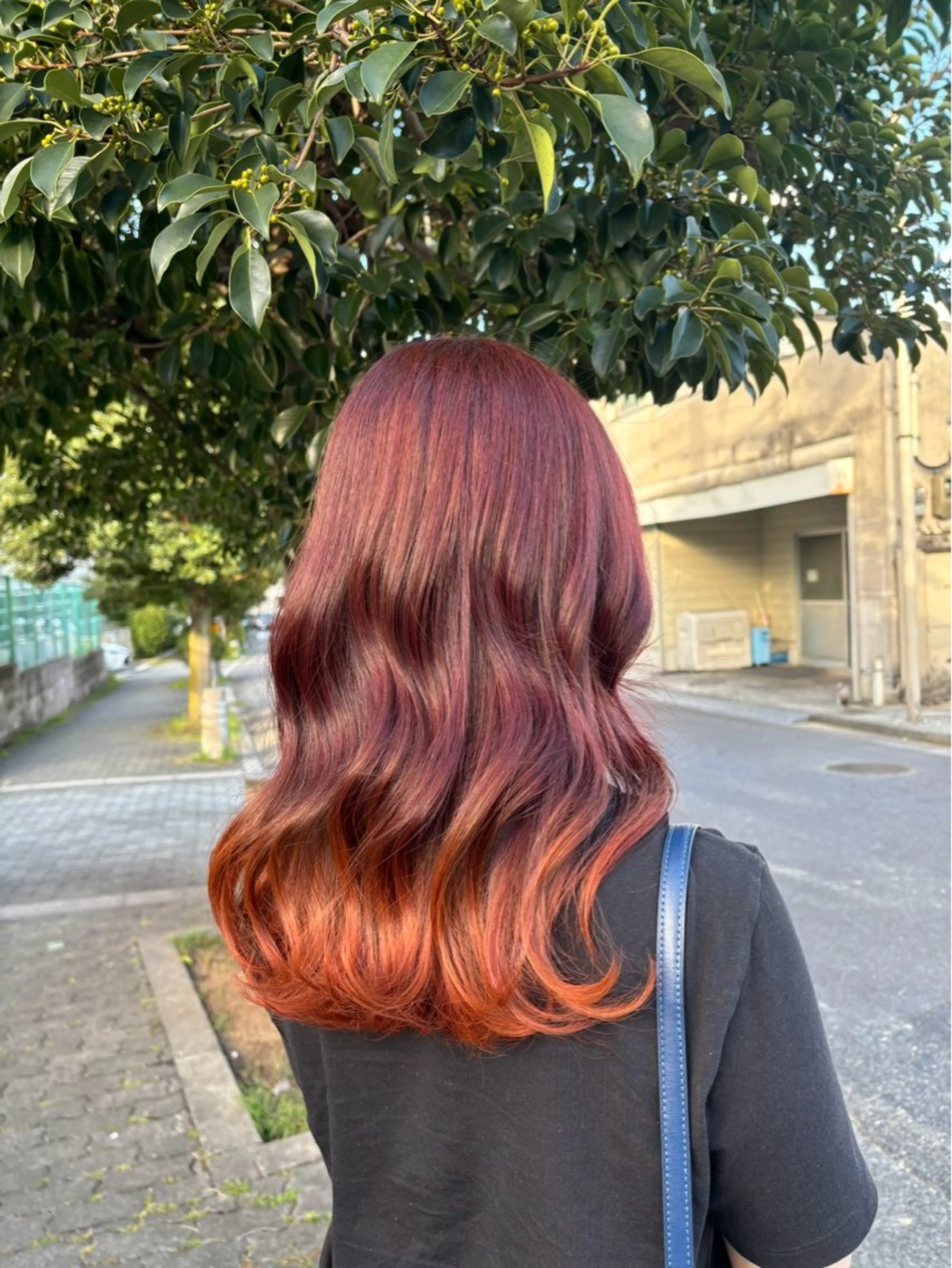 ロング カラー 透明感カラー デザインカラー グラデーションカラー 遠藤 千蘭のヘアスタイル