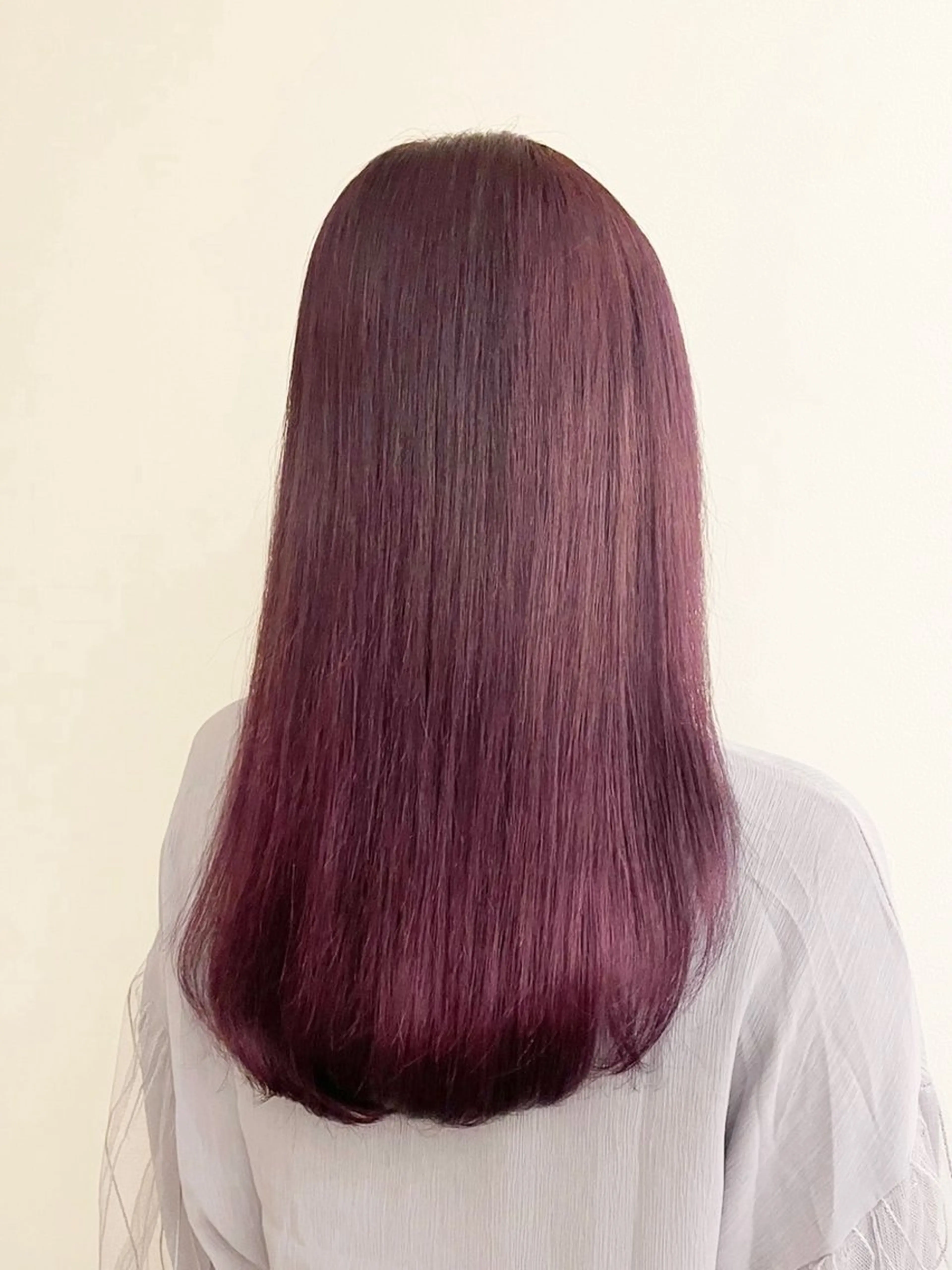 カラー YURA【髪質改善 /韓国レイヤー】のヘアスタイル