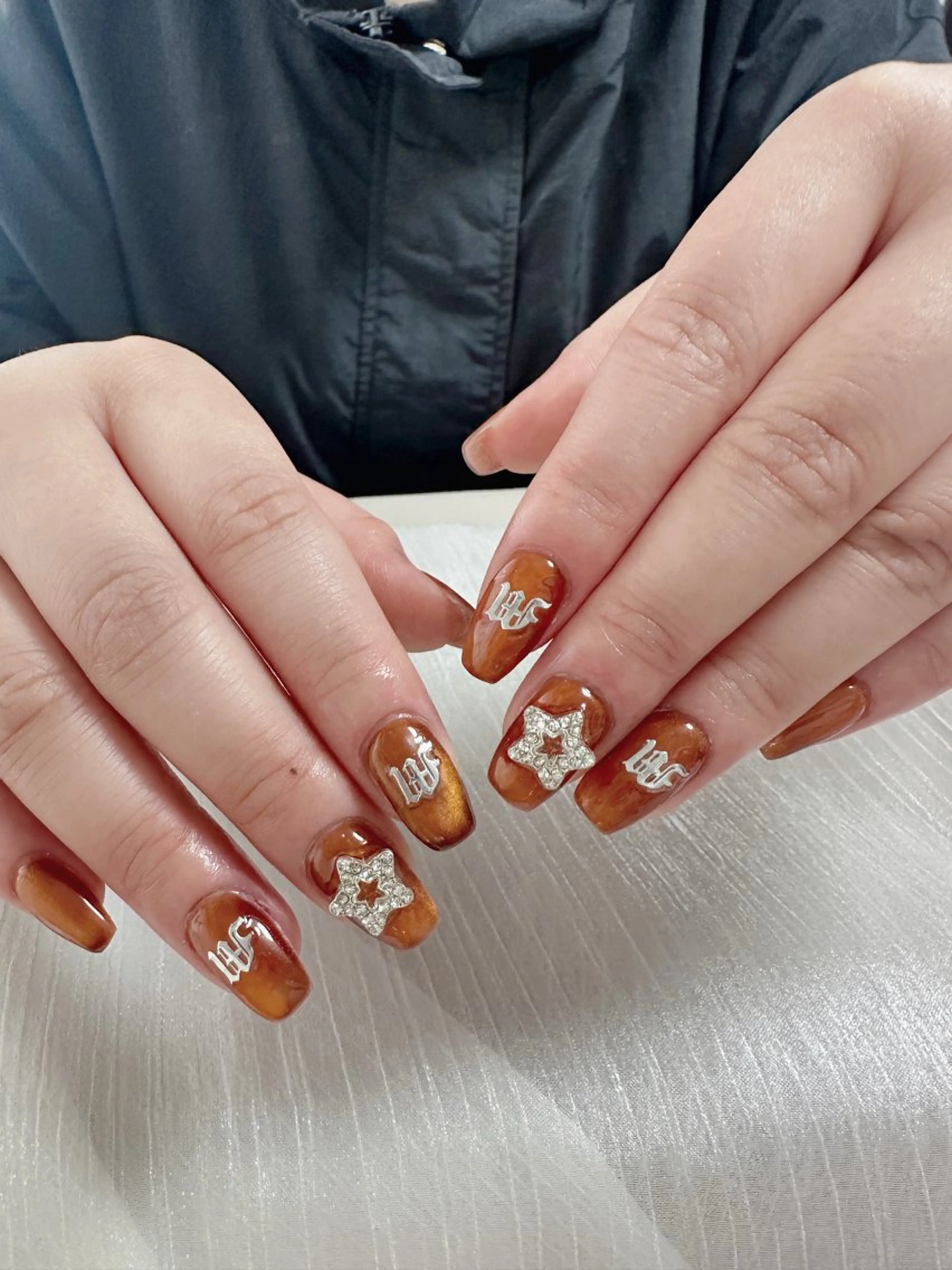 ネイル コネコネイルサロン モデル用のネイルデザイン