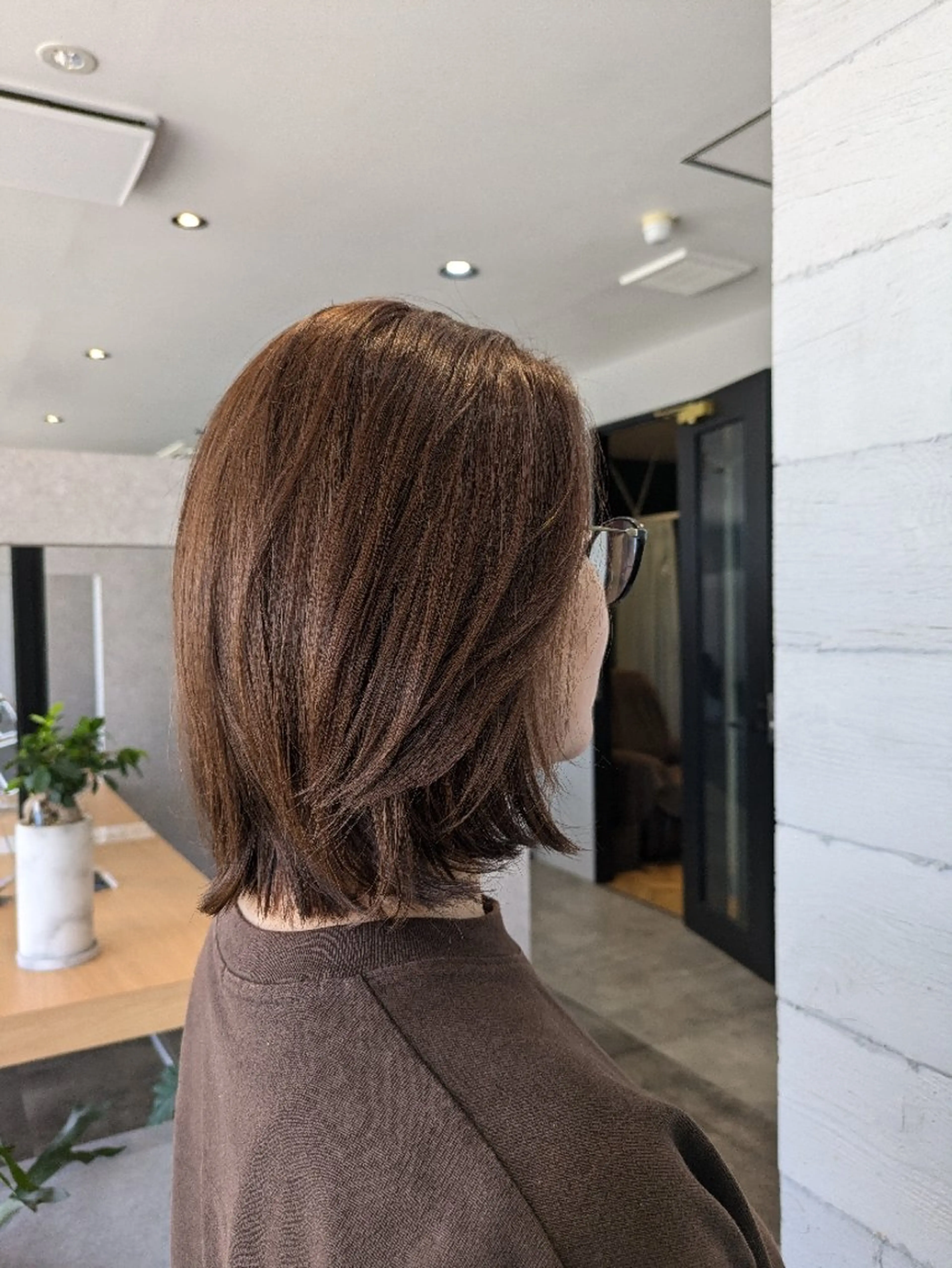 ミディアム カラー ブラウンカラー ナチュラルブラウン カット 山田 愛/川中島/縮毛矯正のヘアスタイル