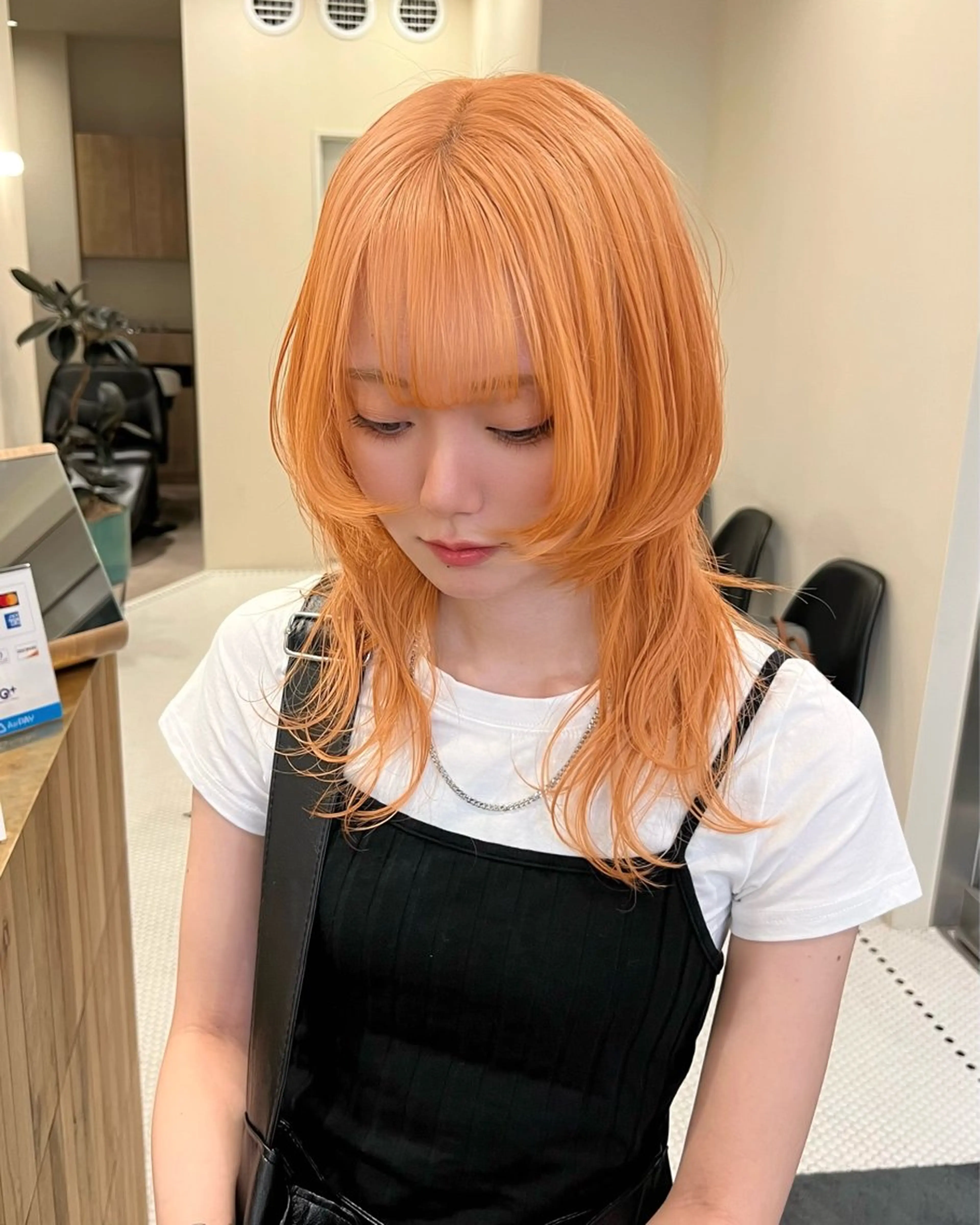 ロング カラー カット ヘアカラー トリートメント 抜きっぱなしブロンド /ハイトーン/カナタのヘアスタイル