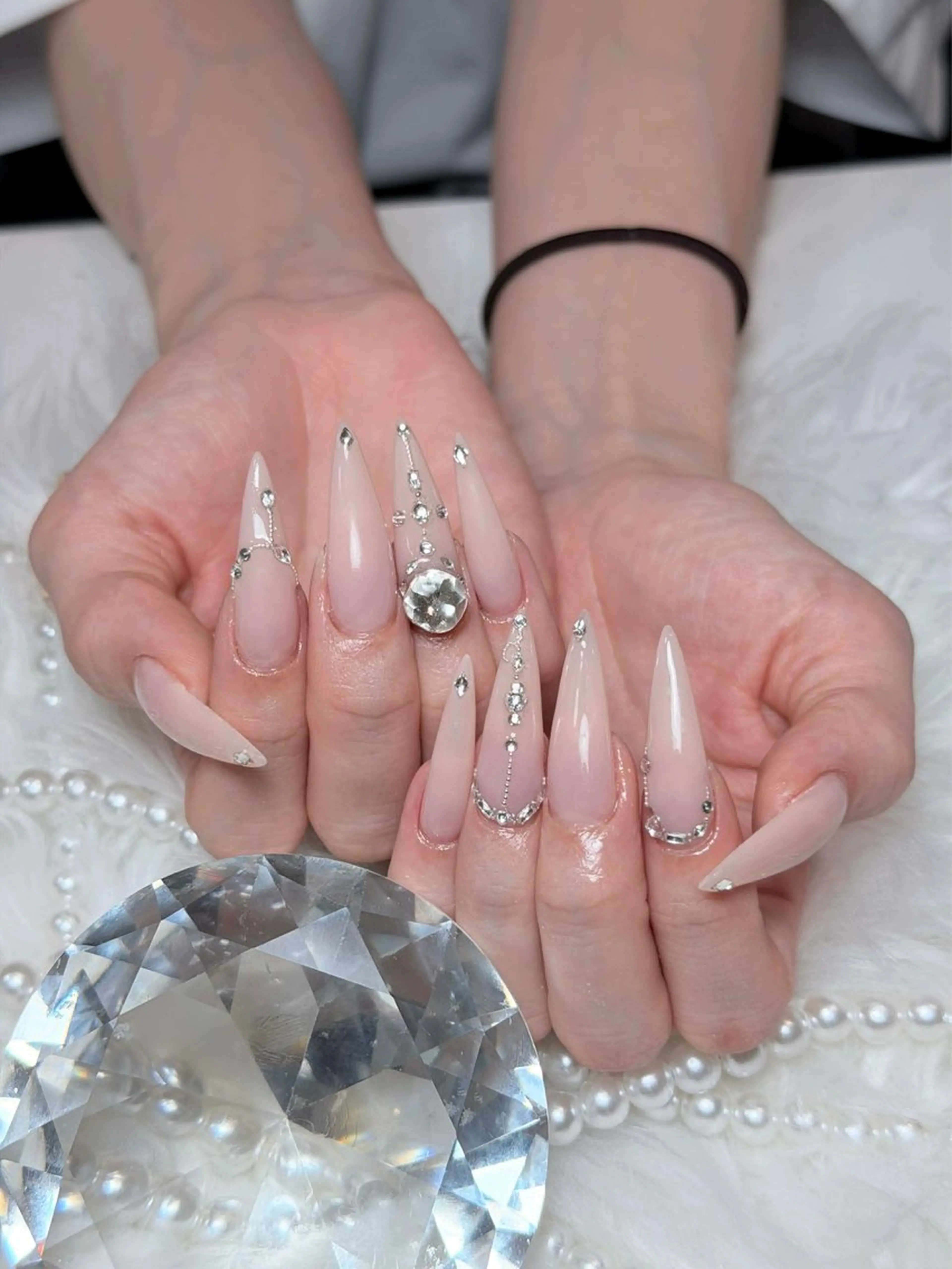 ネイル チークネイル ドット フレンチネイル グラデーション ハート ハンドネイル Julli NailStudioのネイルデザイン