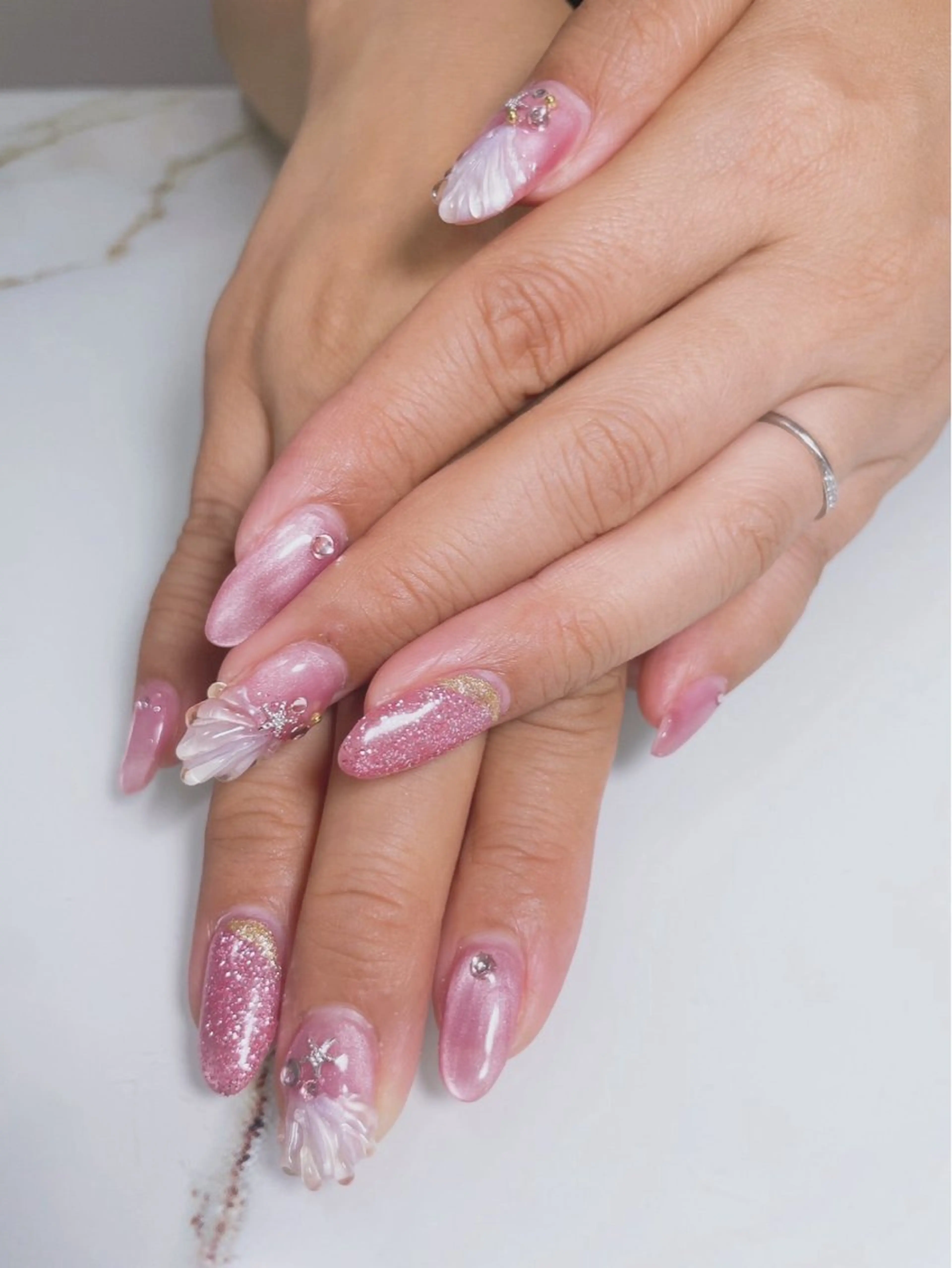 ネイル Megumi Sakuraiのネイルデザイン