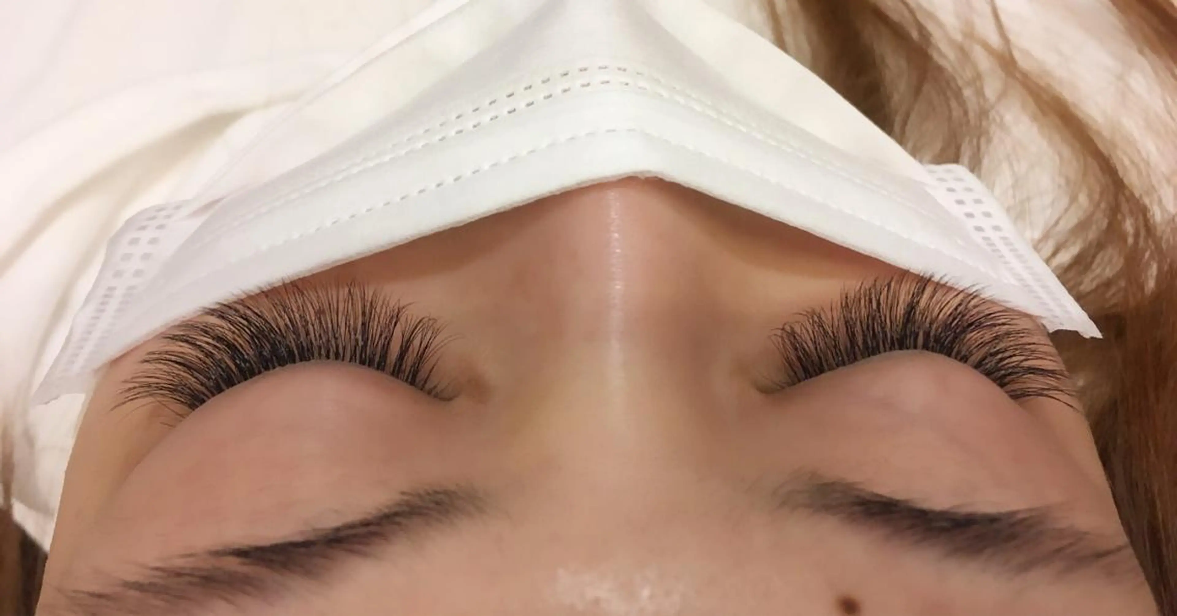 マツエク・マツパ ボリュームラッシュ Lana. *･eye&browのマツエク・マツパデザイン