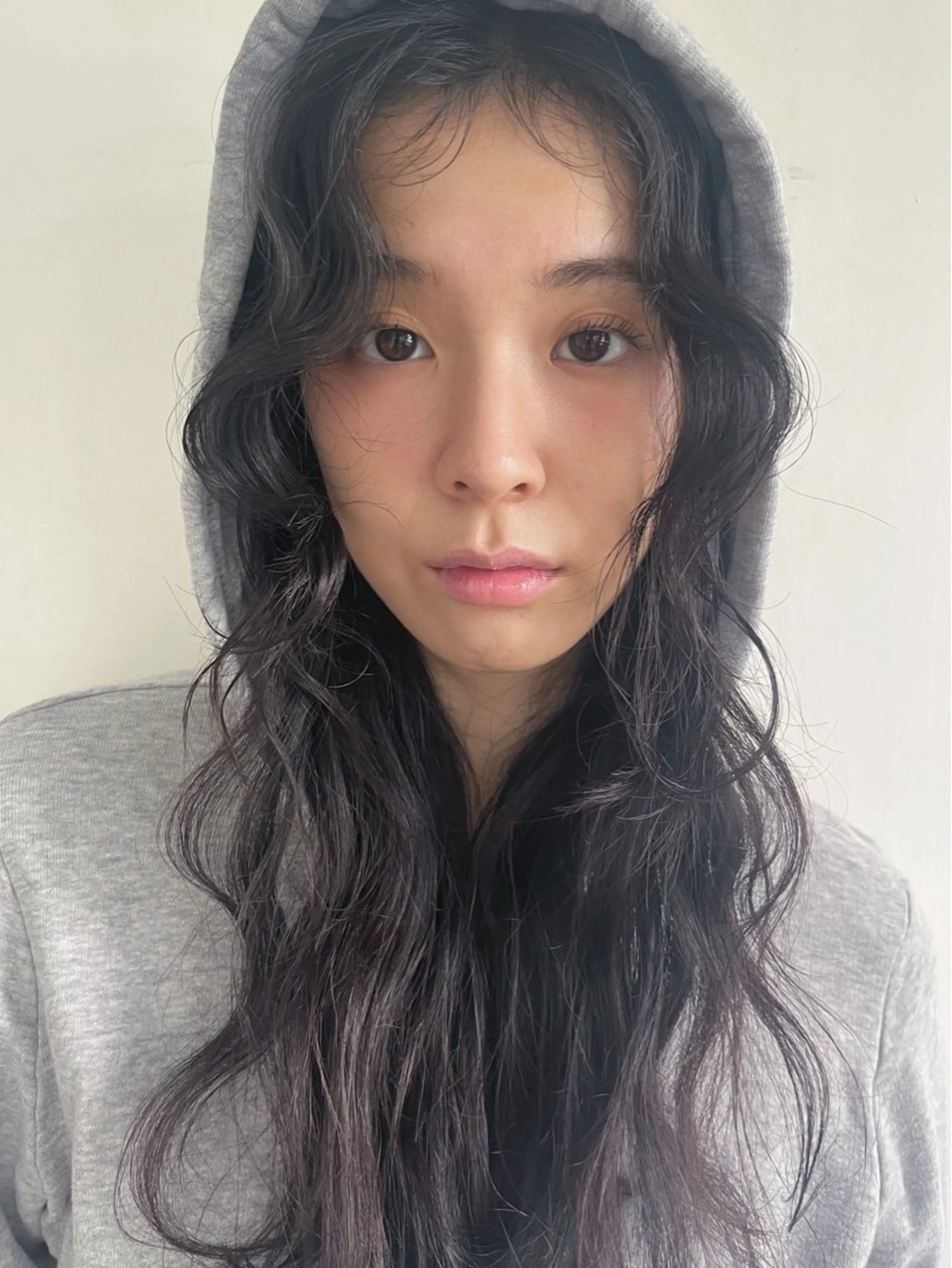 ロング カラー 黒髪 透明感カラー ヘアカラー ベージュカラー/ レイヤー/ ローレンのヘアスタイル