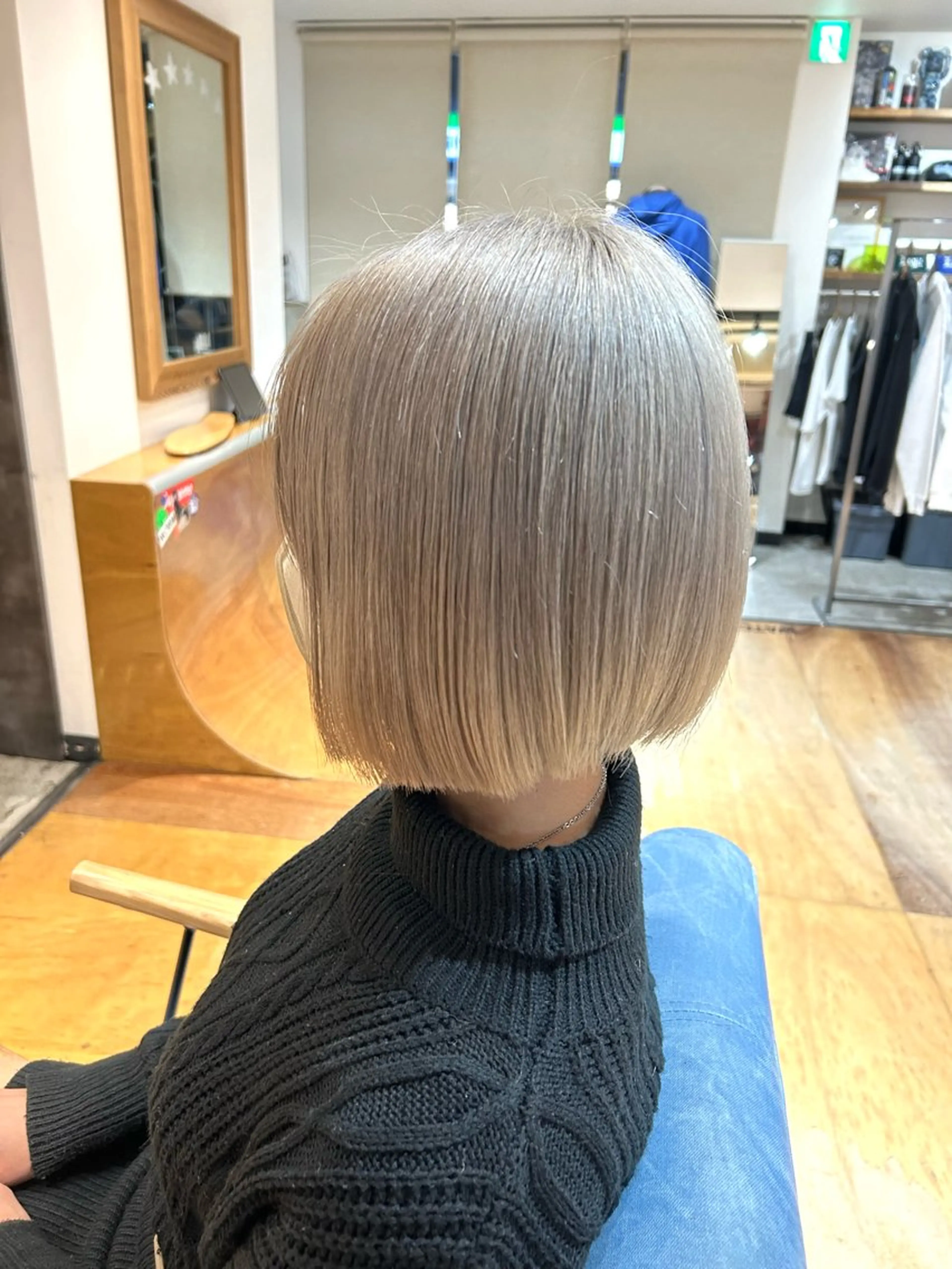 ショート カラー aDALil川越 ⭐️Arisaのヘアスタイル