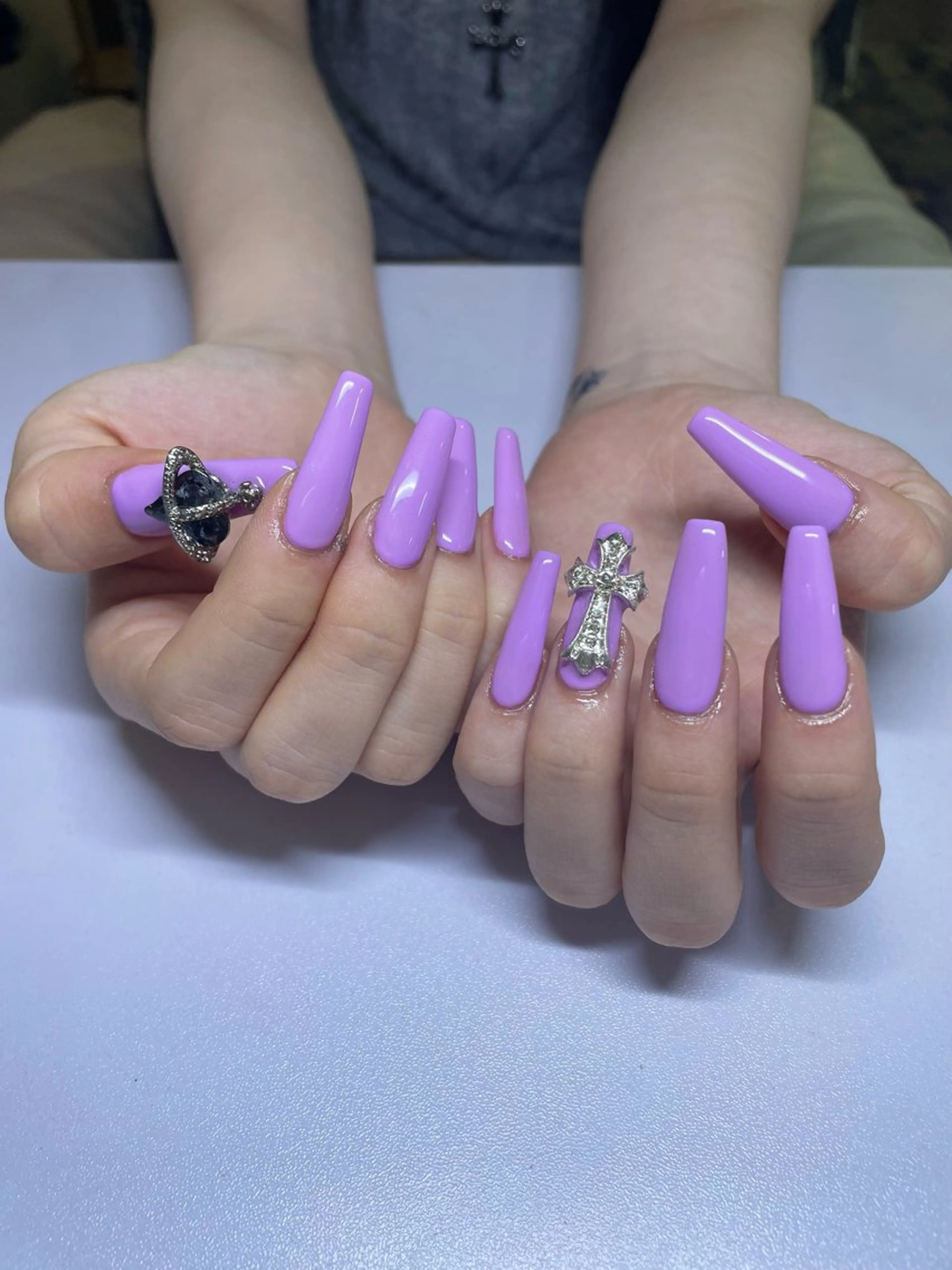 ネイル VENUS BELT AYAKAのネイルデザイン