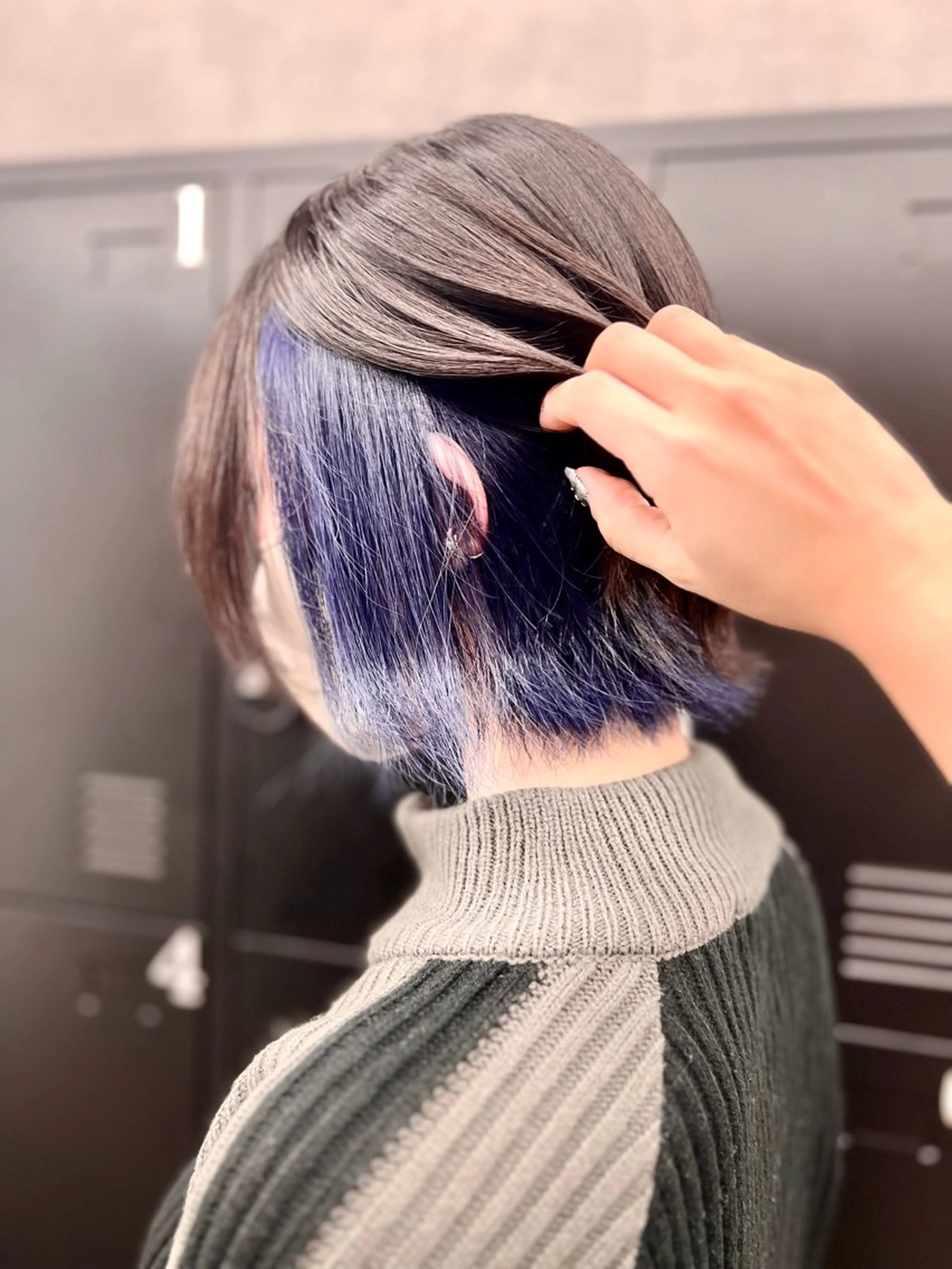 ミディアム カラー ブルーカラー バイオレットカラー カット ヘアカラー ADLLA.アドラ所属・透明感カラー特化🫧 ADLLA.栗原🦋のヘアスタイル