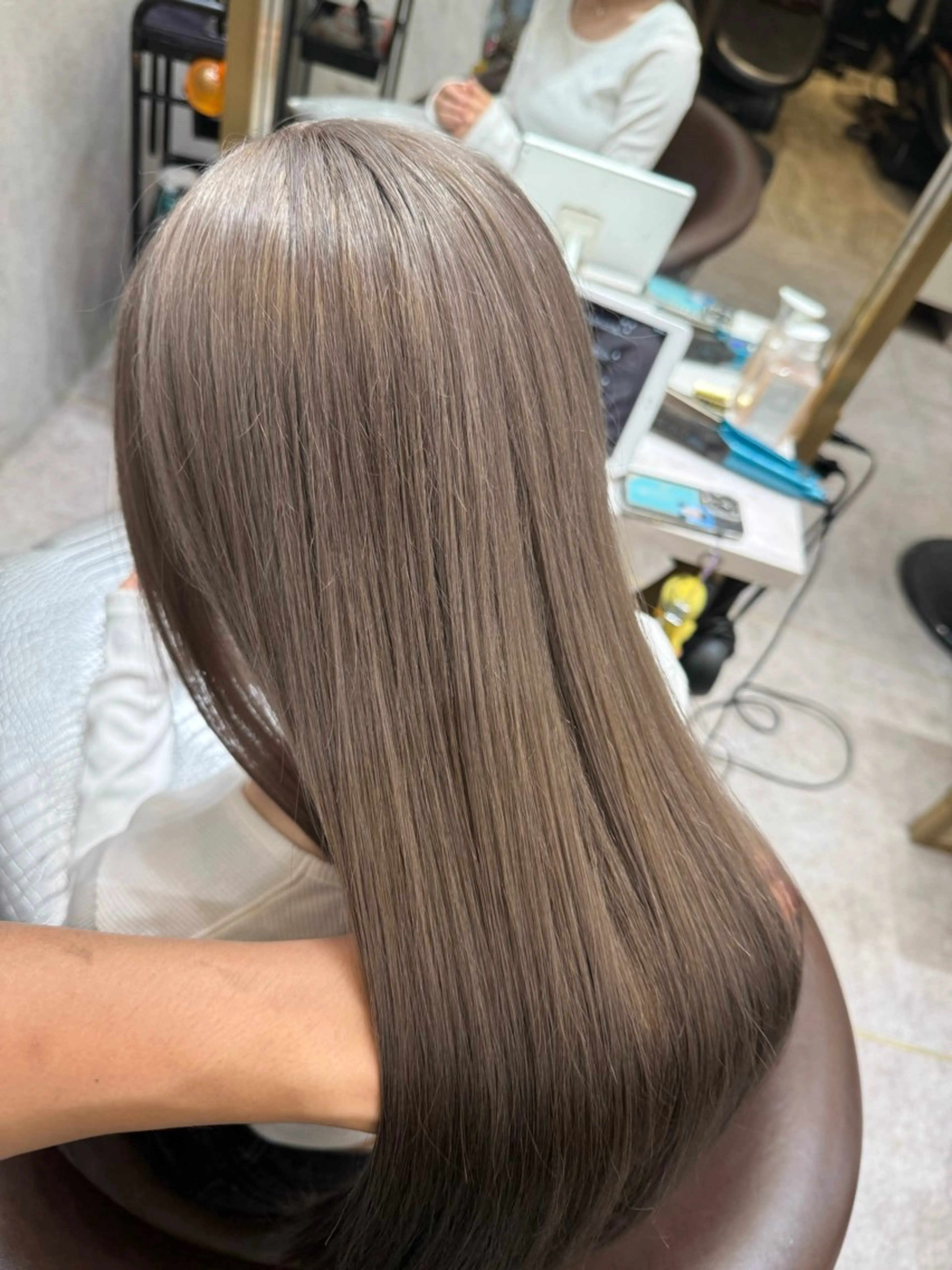 ロング カラー カット ヘアカラー 縮毛矯正 トリートメント レイヤーダブルカラー KYONのヘアスタイル