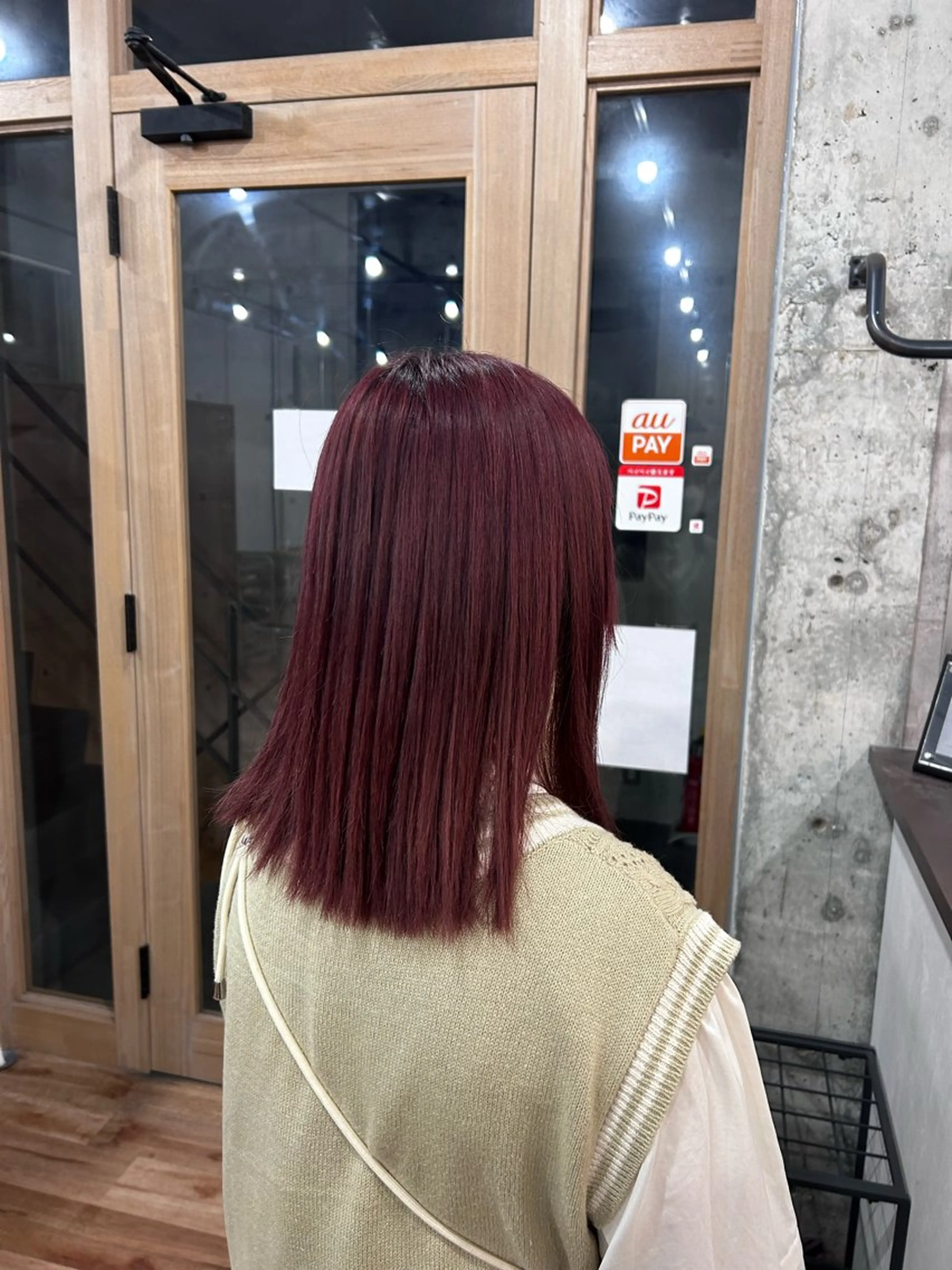 カラー 若林 玲奈のヘアスタイル