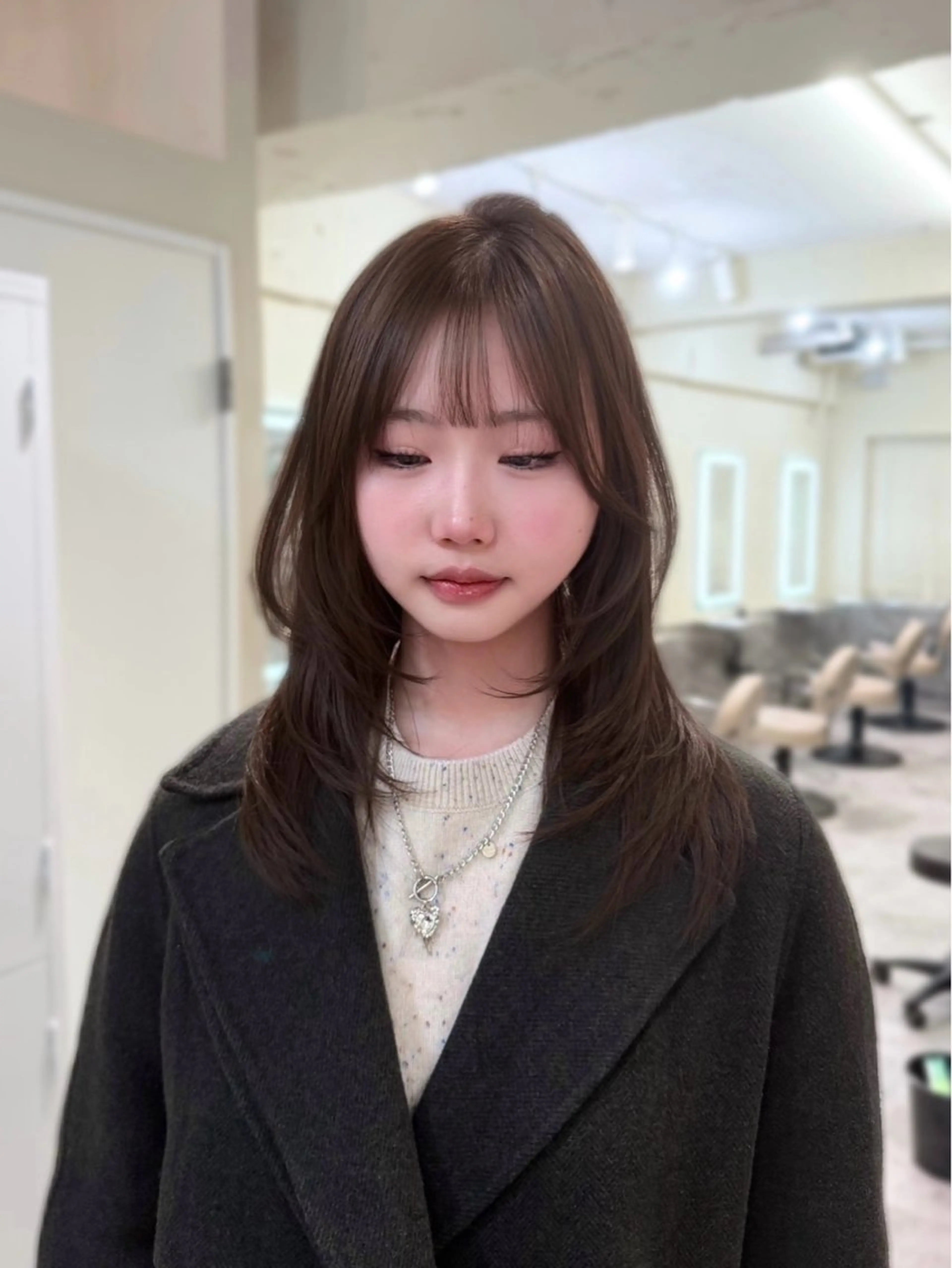 セミロング シオン /カットモデル募集中のヘアスタイル