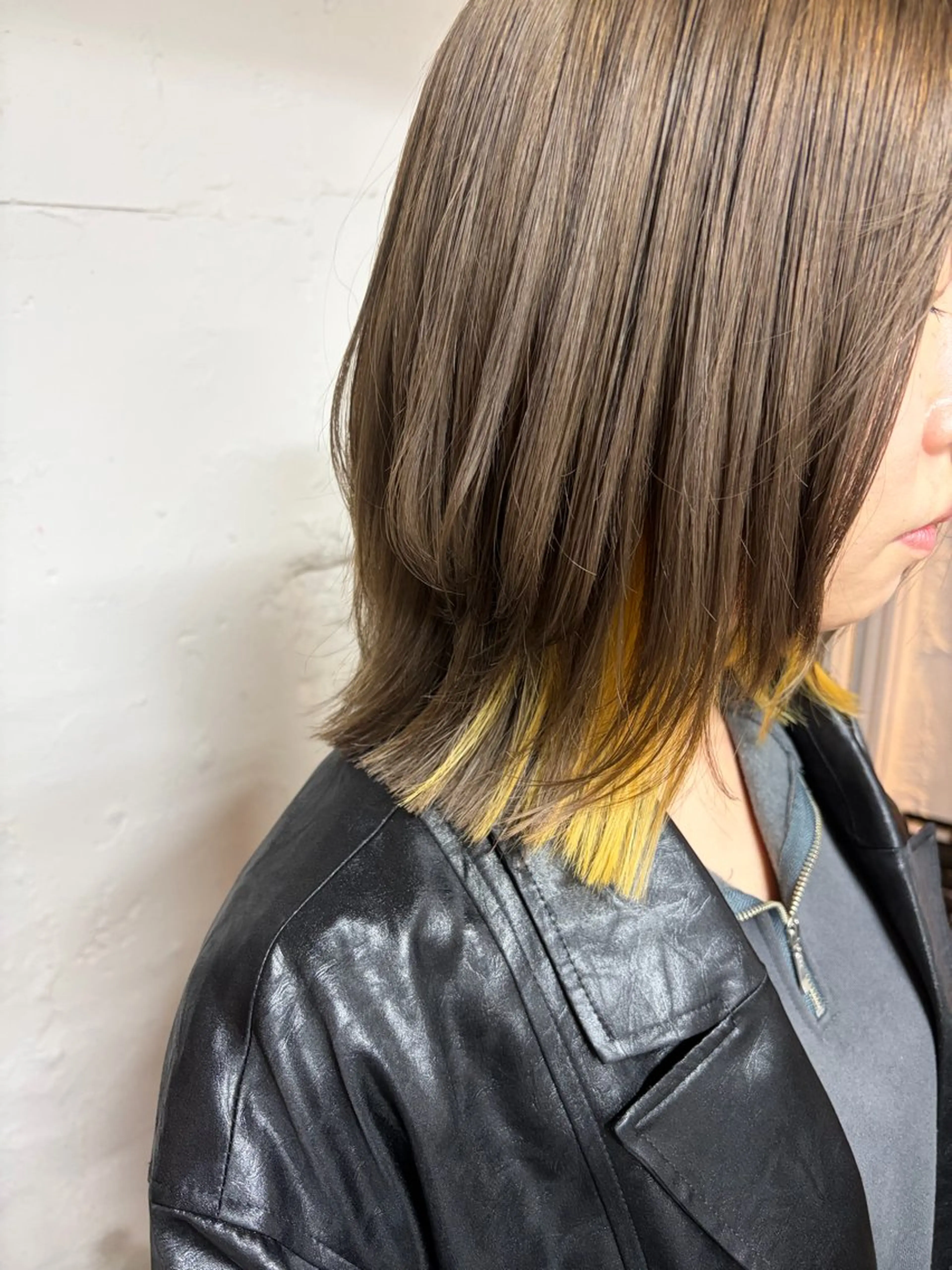 ミディアム カラー ベージュカラー イエローカラー ヘアカラー tokute よしかわなお🍒のヘアスタイル