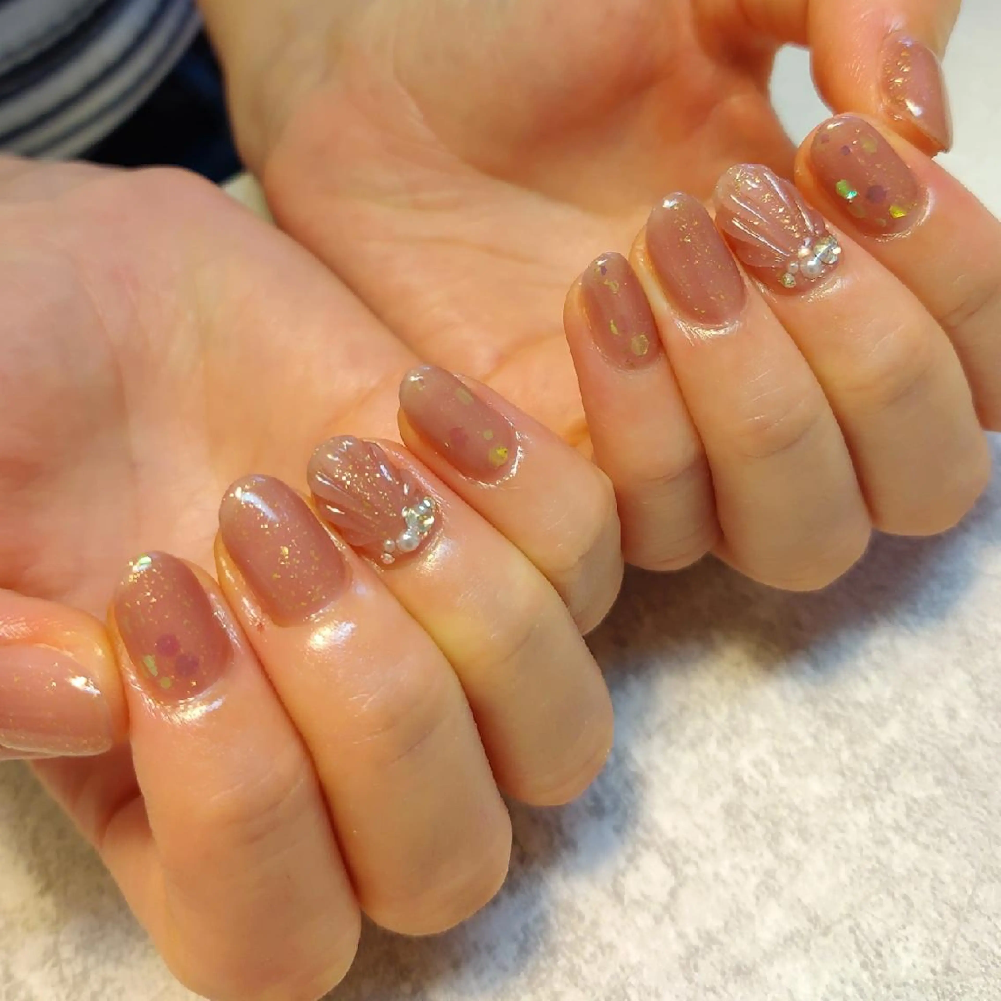 ネイル ジェヌインネイル 河内のネイルデザイン