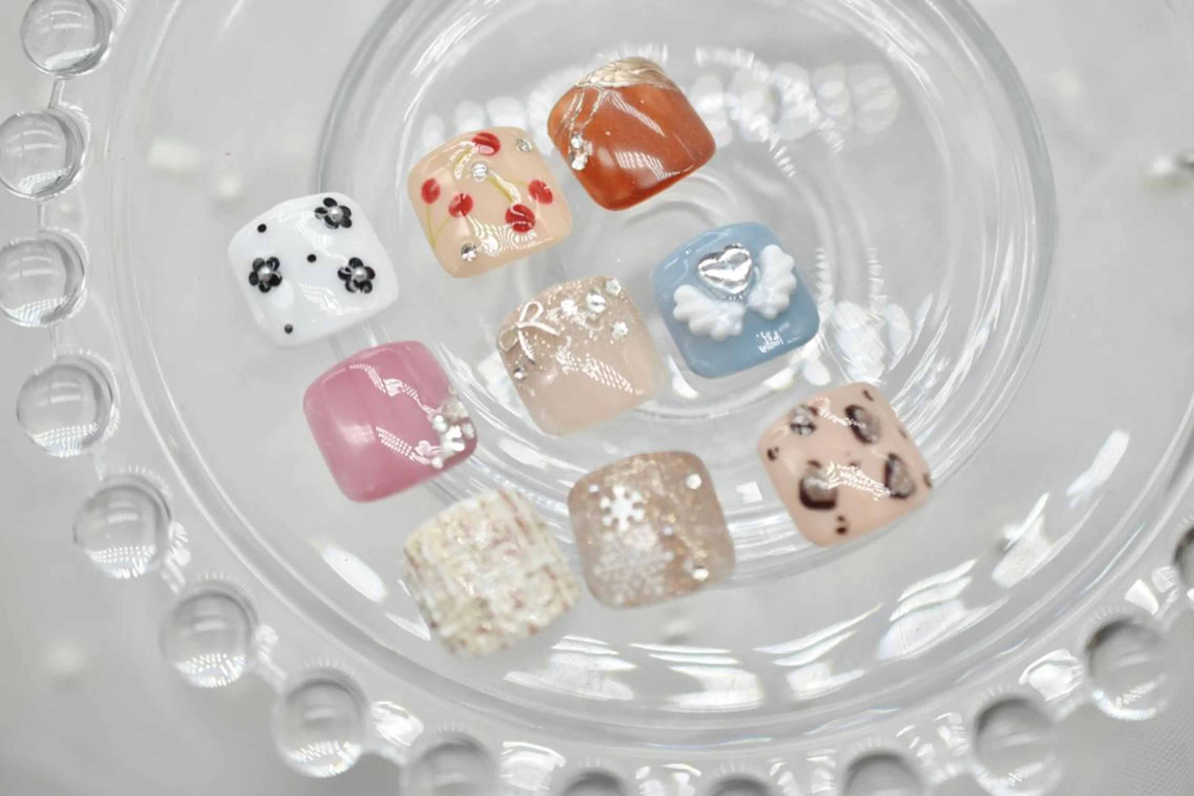 ネイル フットネイル RISSE nail&eyeのネイルデザイン