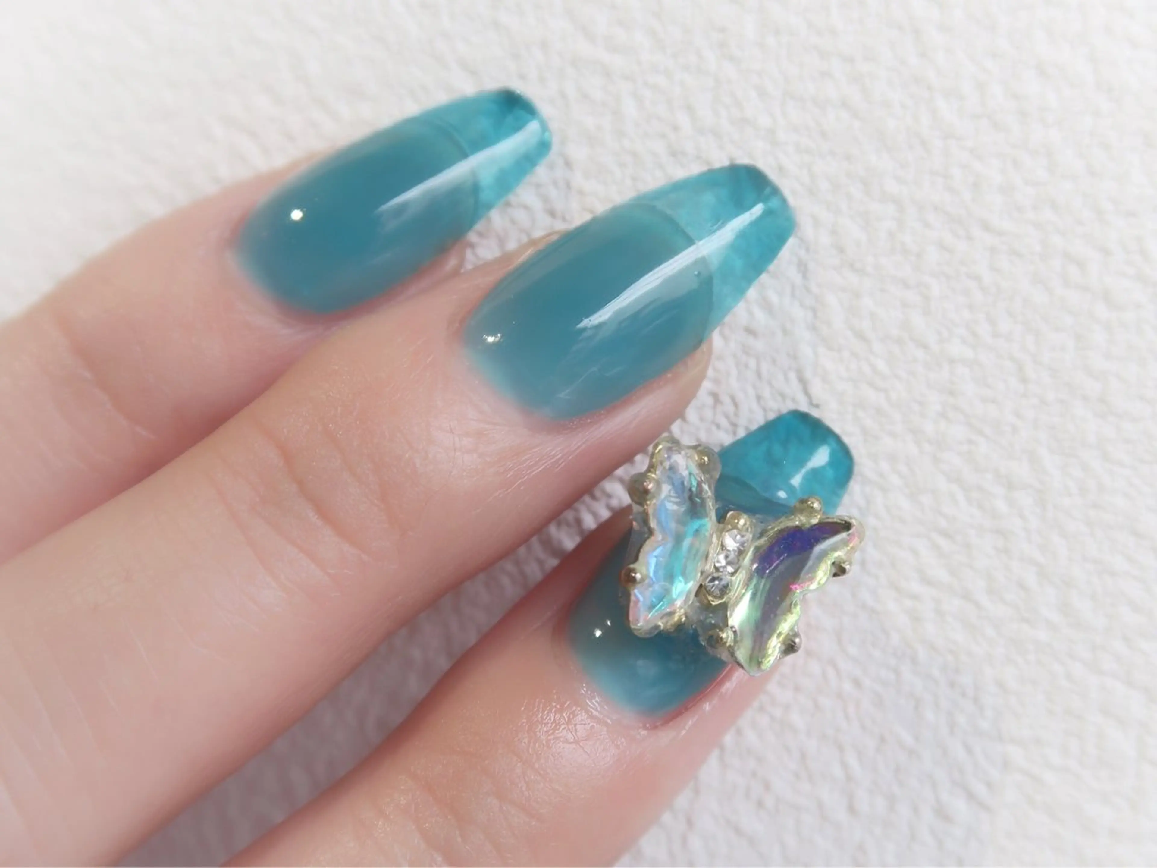ネイル glossnail MIKIのネイルデザイン