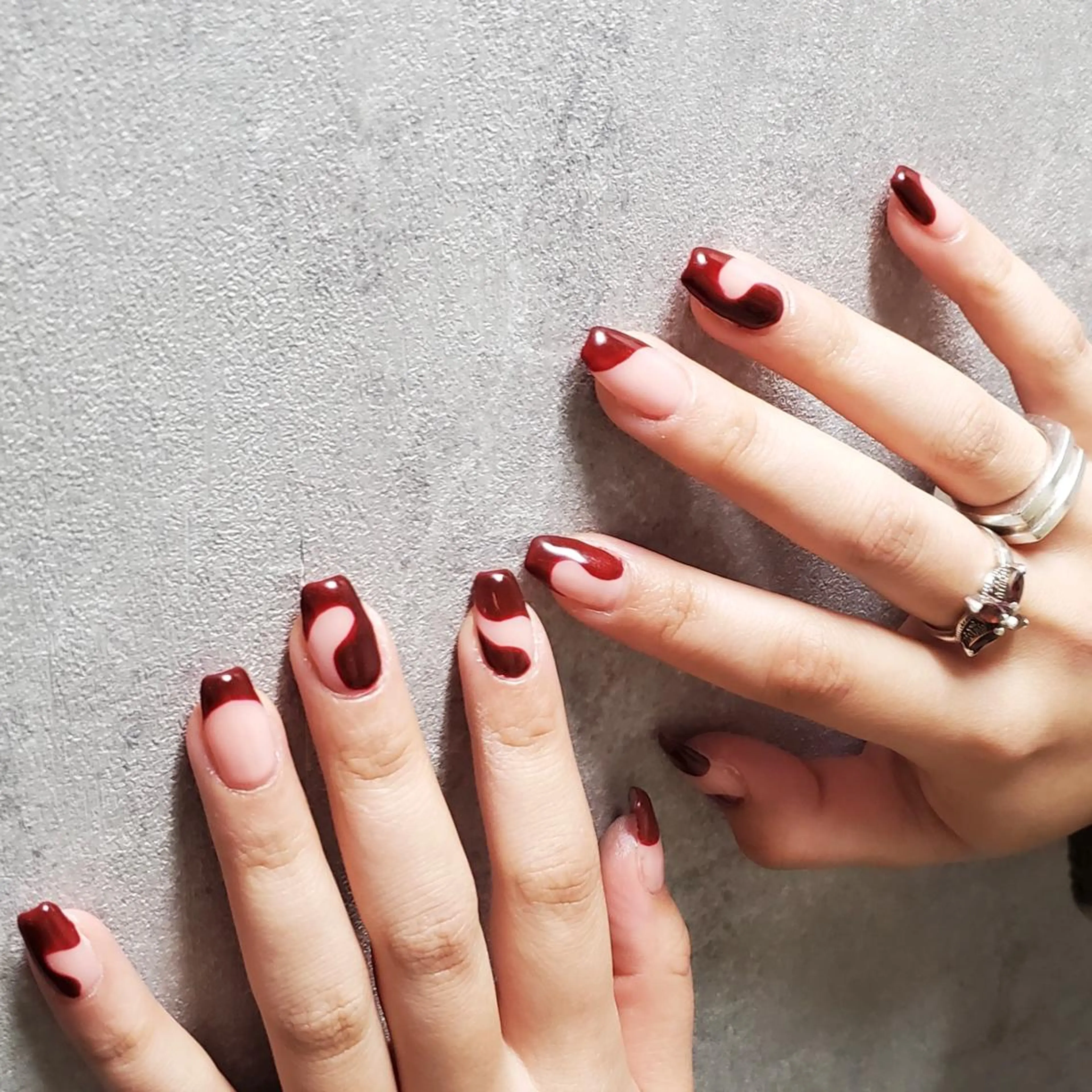 ショート ネイル nailstudio eviz新宿店のネイルデザイン