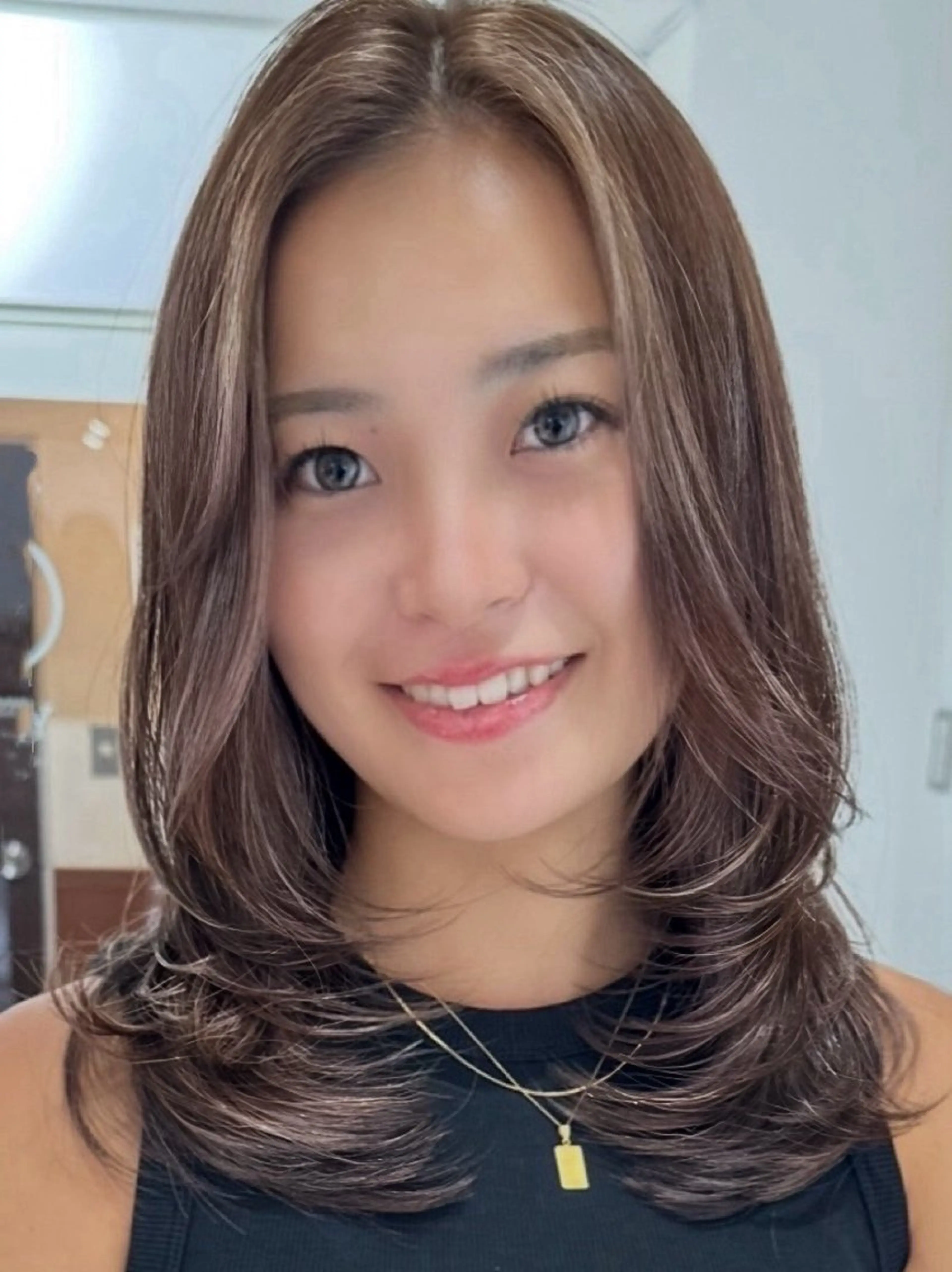 ミディアム レイヤー/髪質改善/ ブリーチ/コタケのヘアスタイル