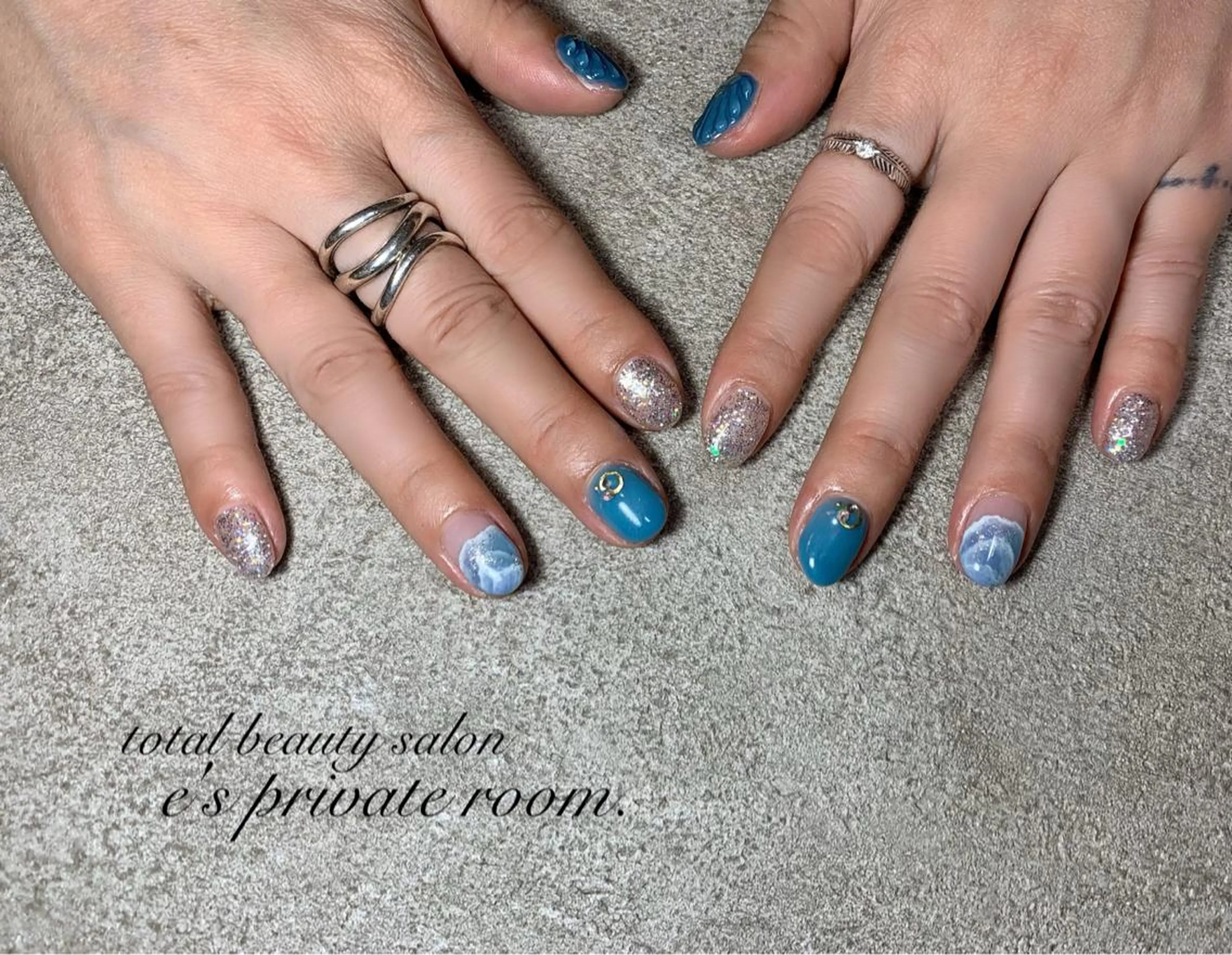 ネイル LAVISH nail salonのネイルデザイン