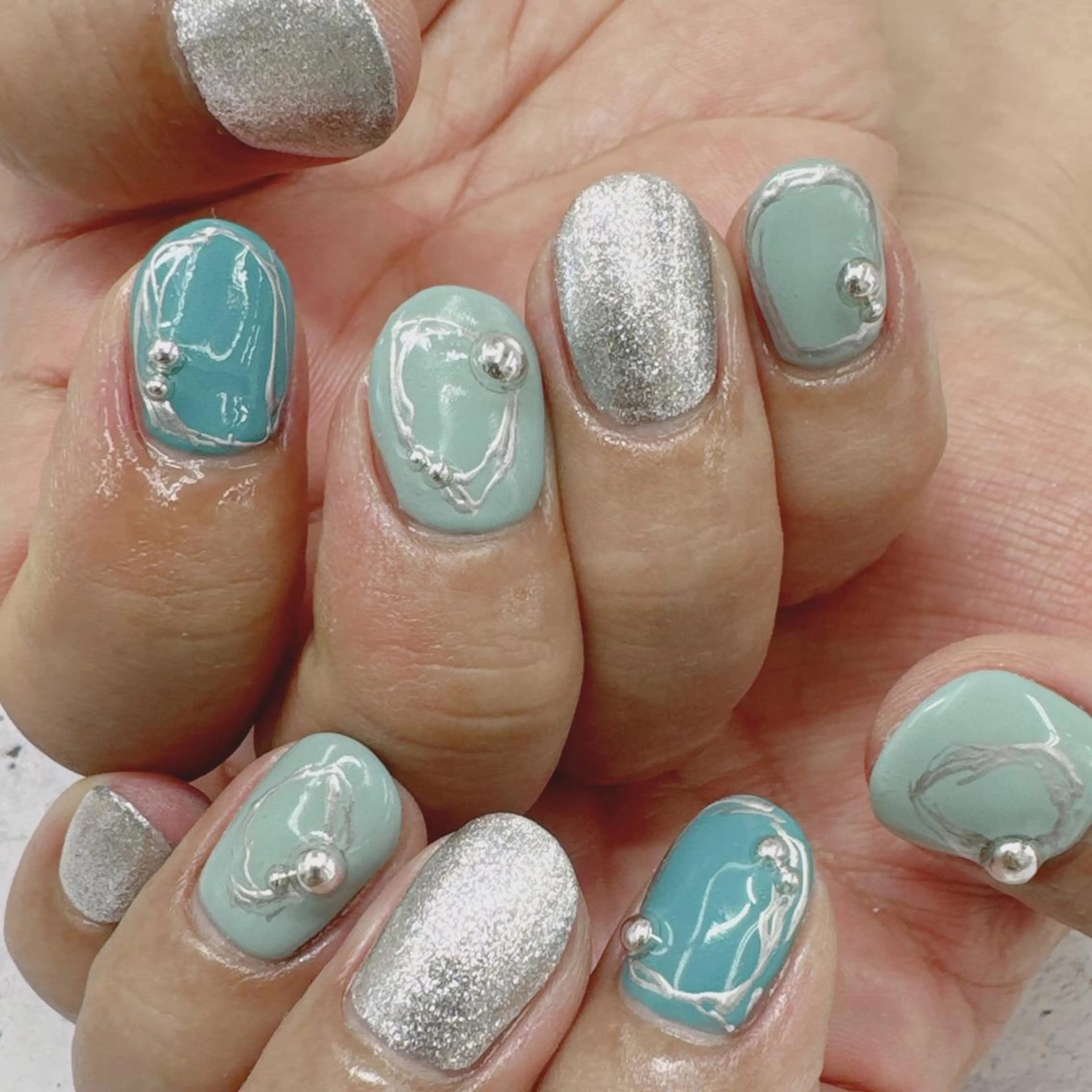 ネイル Nail salon Honey Beeのネイルデザイン