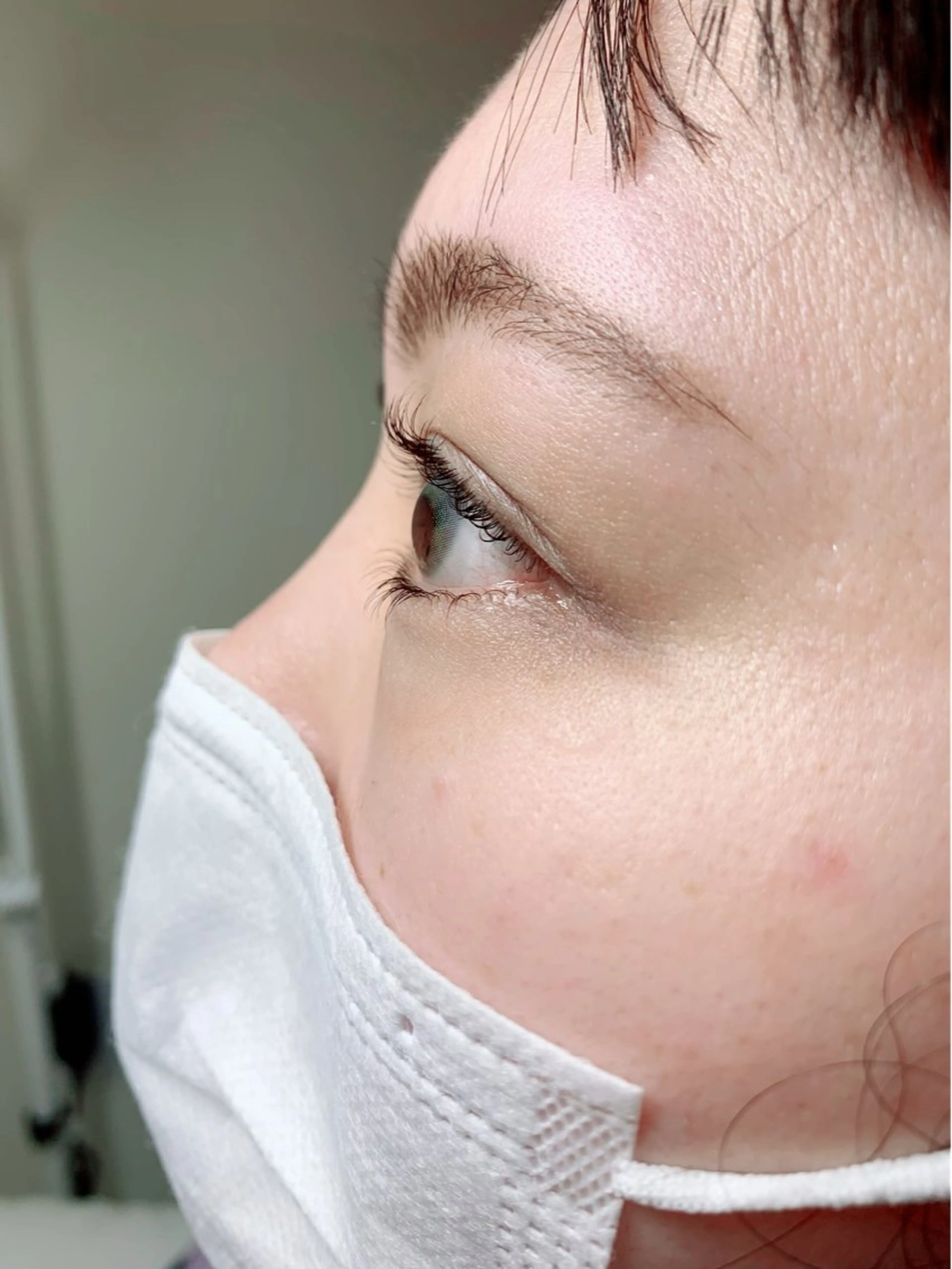 下まつげパーマの写真