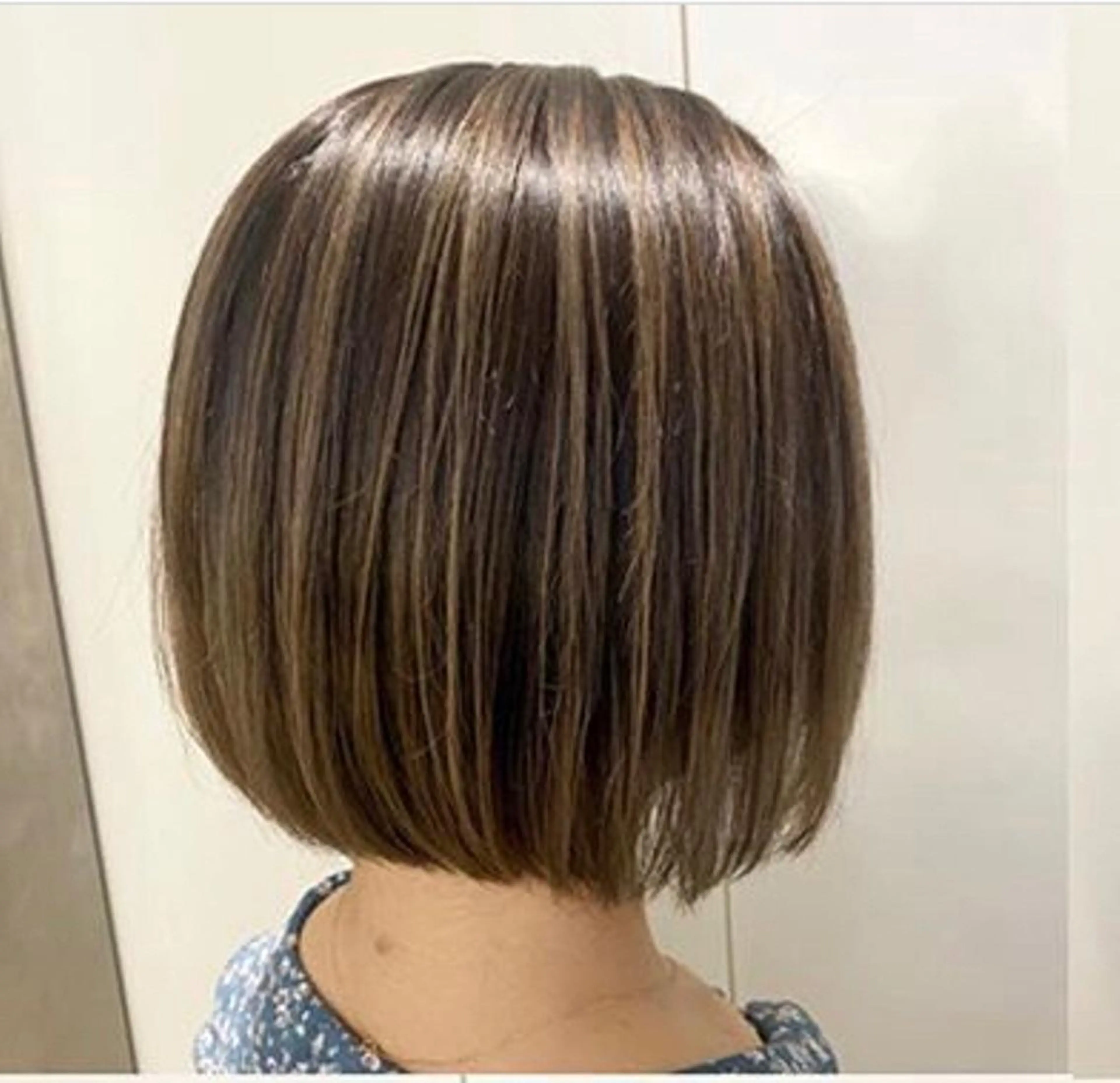 カラー 石渡このみ 🍊レイヤーカットのヘアスタイル