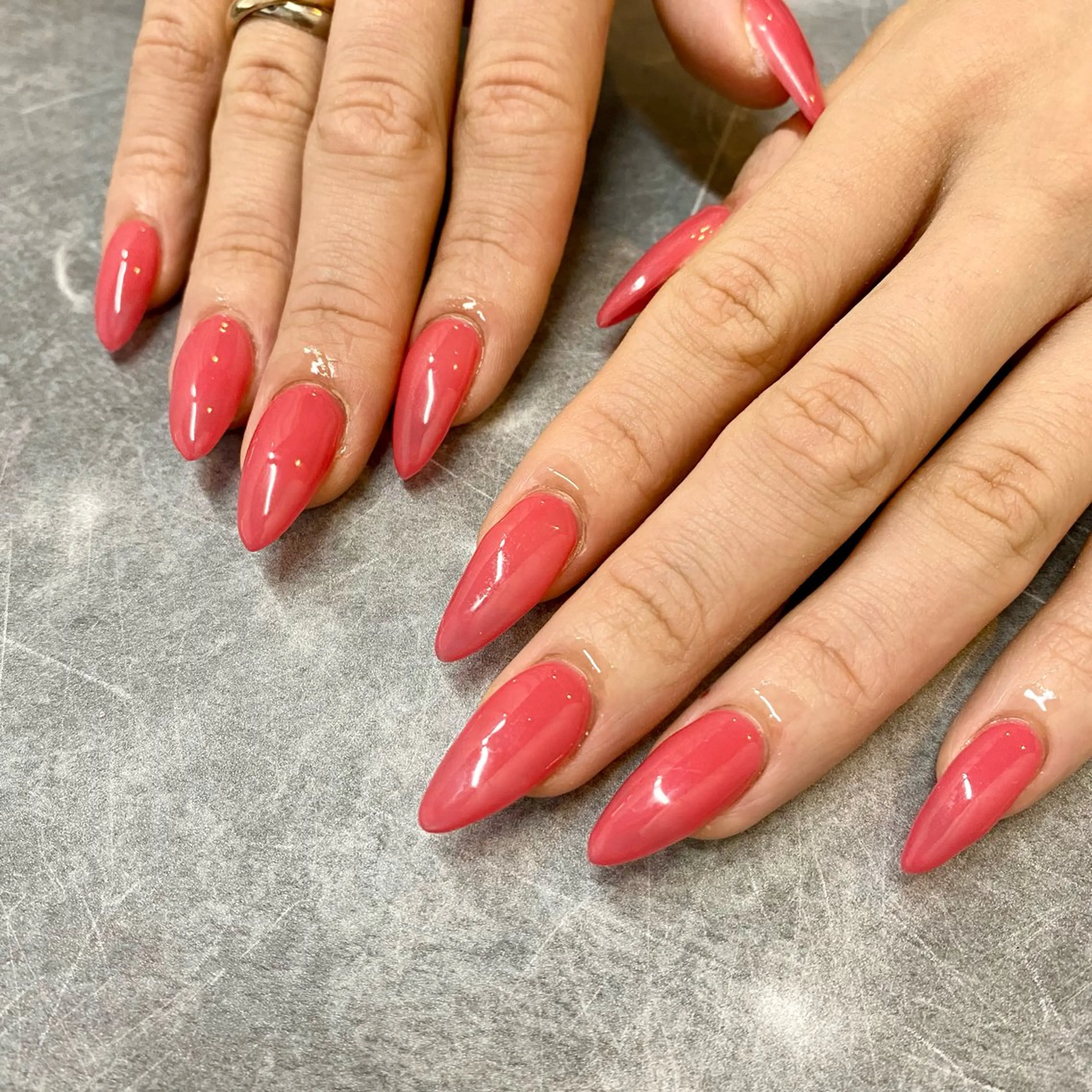 オフ込🩶ジェルワンカラーorラメグラの写真