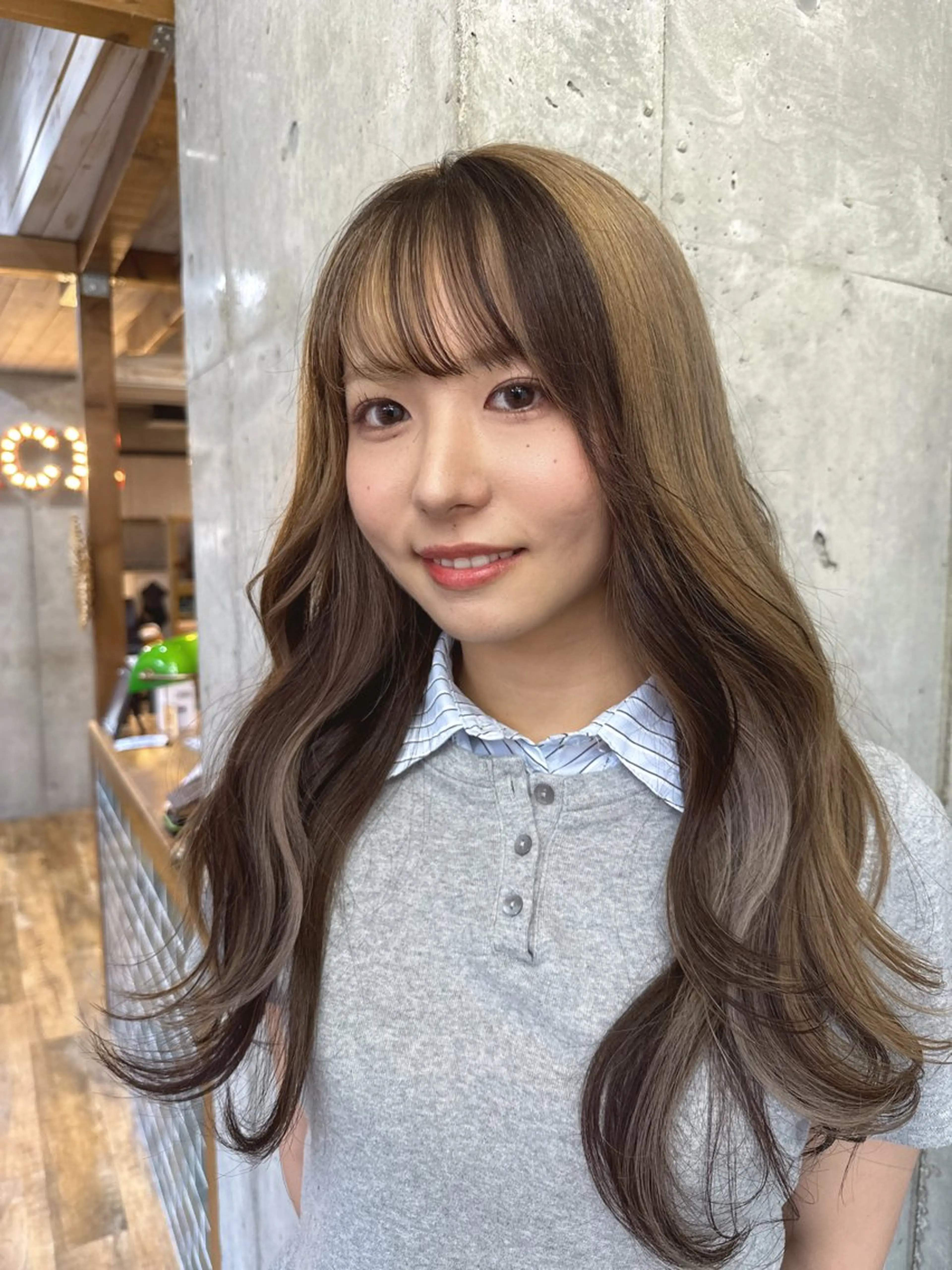ロング カラー ヘアカラー トリートメント 🎨デザイン🥇 美髪・艶髪 日暮千敬のヘアスタイル