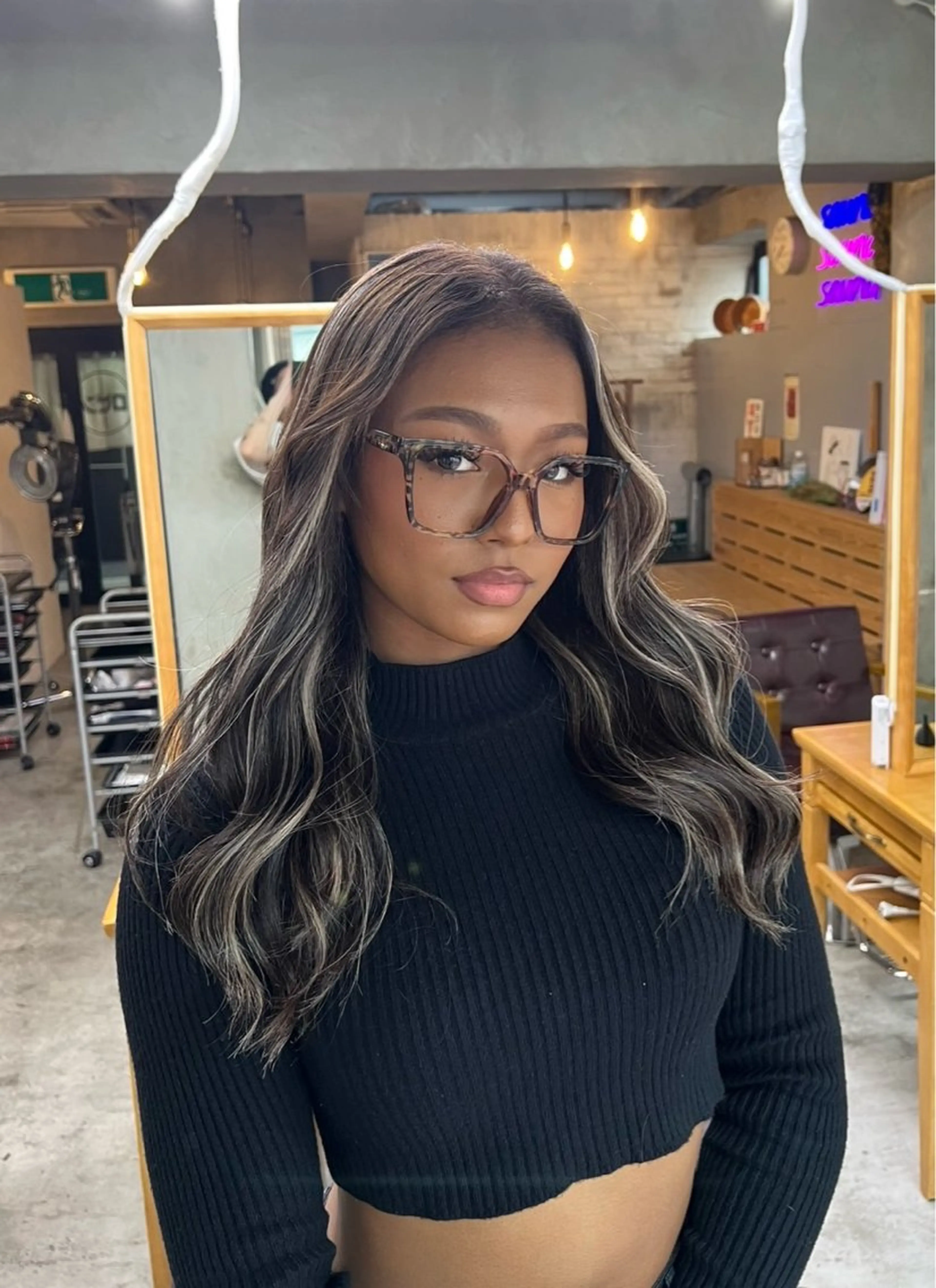 セミロング カラー ダークグレー ダークグレージュ グレージュ ハイライトカラー ハイライト ヘアカラー トリートメント ROBIN所属・指名数No.1 /NAOYAのヘアスタイル