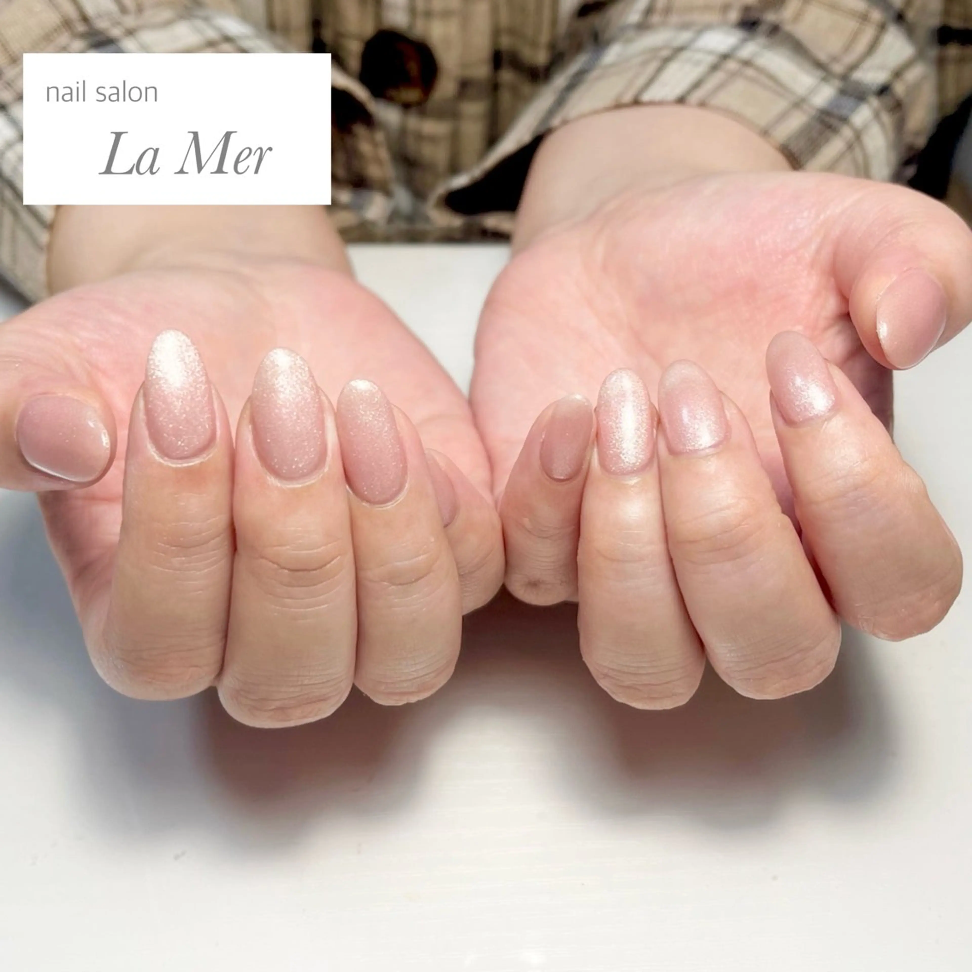 ネイル ジェルネイル マグネットネイル オフィスネイル ワンカラーネイル ピンク ハンドネイル nailsalon La Merのネイルデザイン
