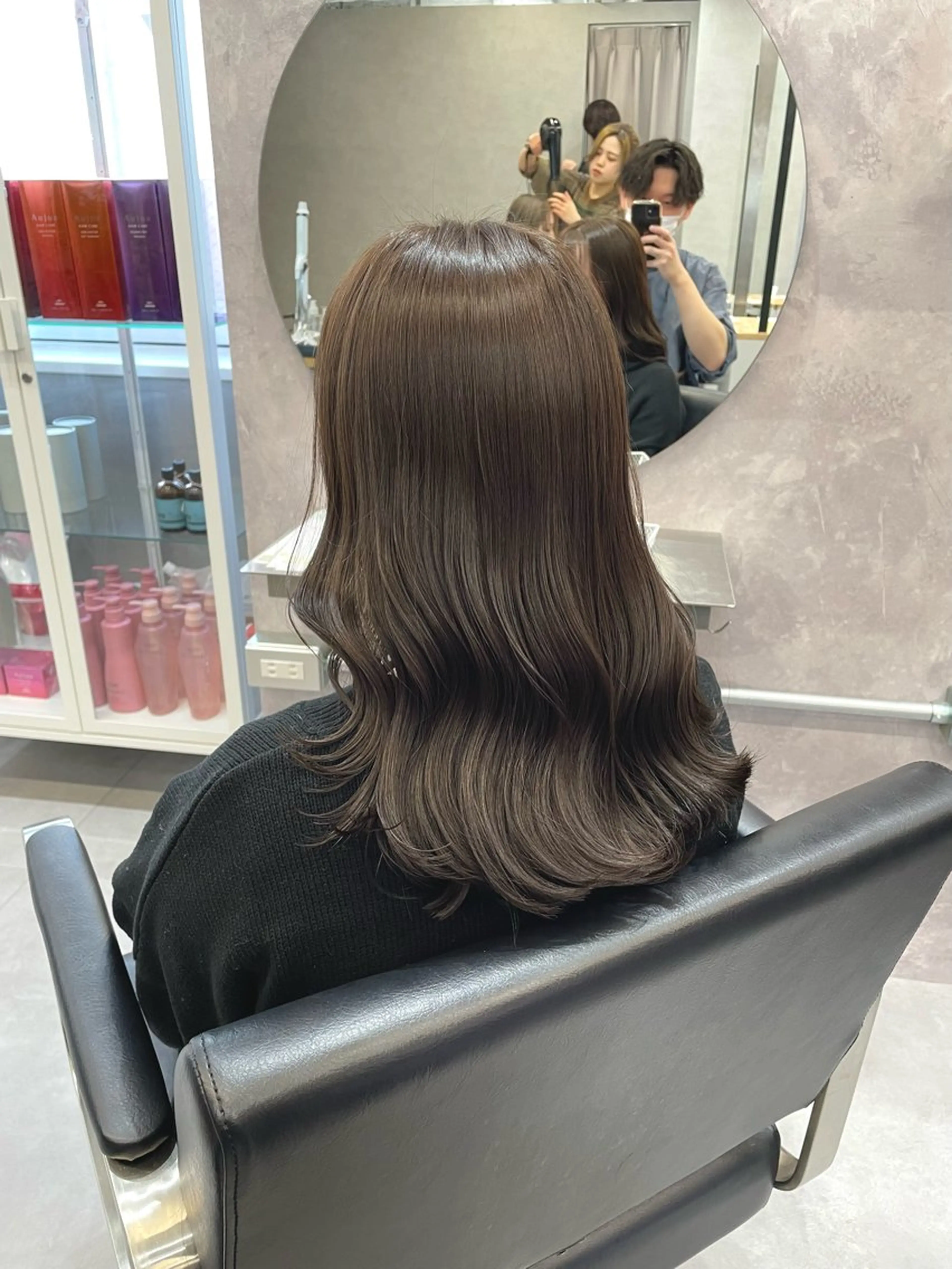 ミディアム shes梅田 はまもとのヘアスタイル